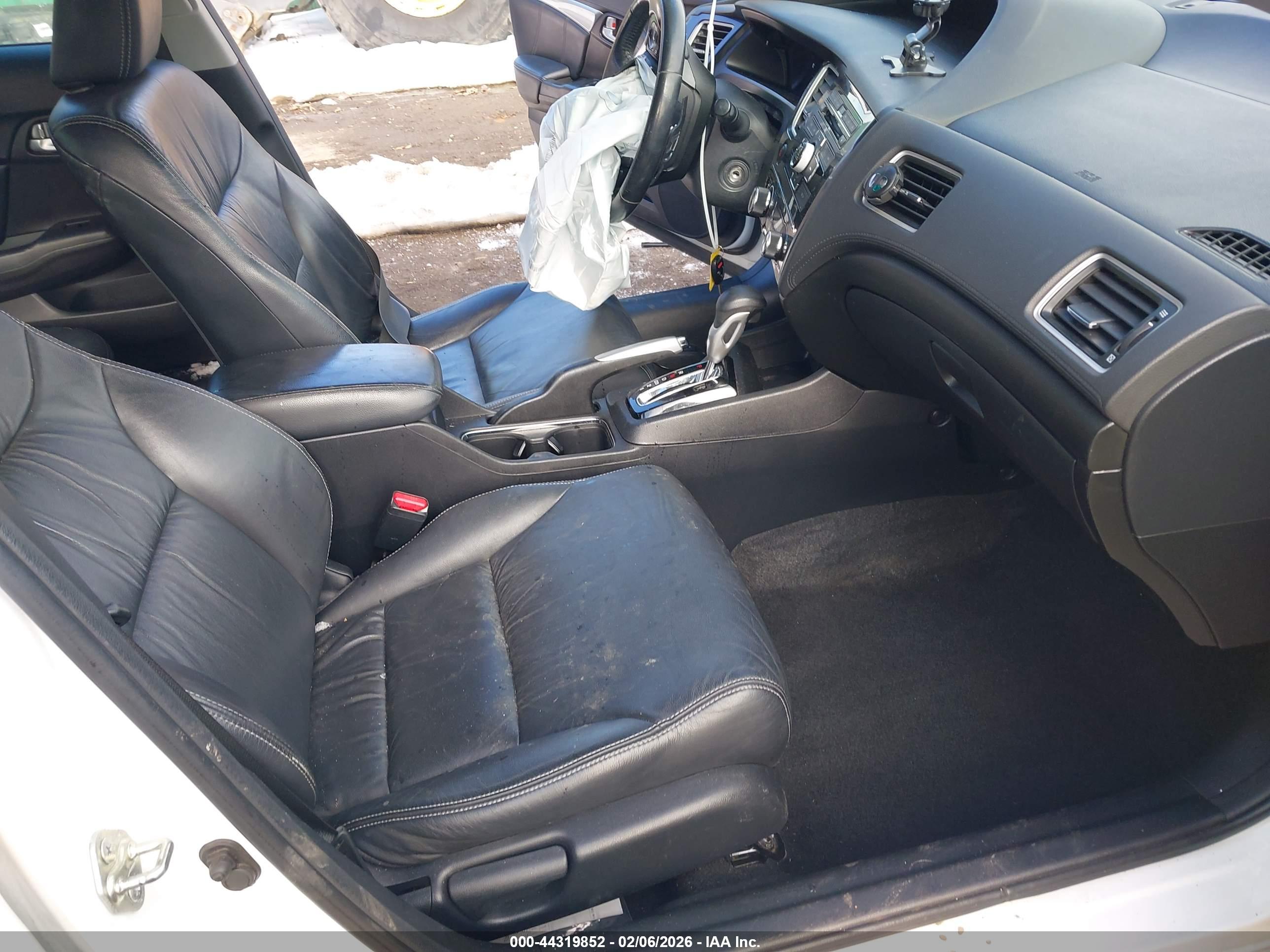 HONDA CIVIC image 8