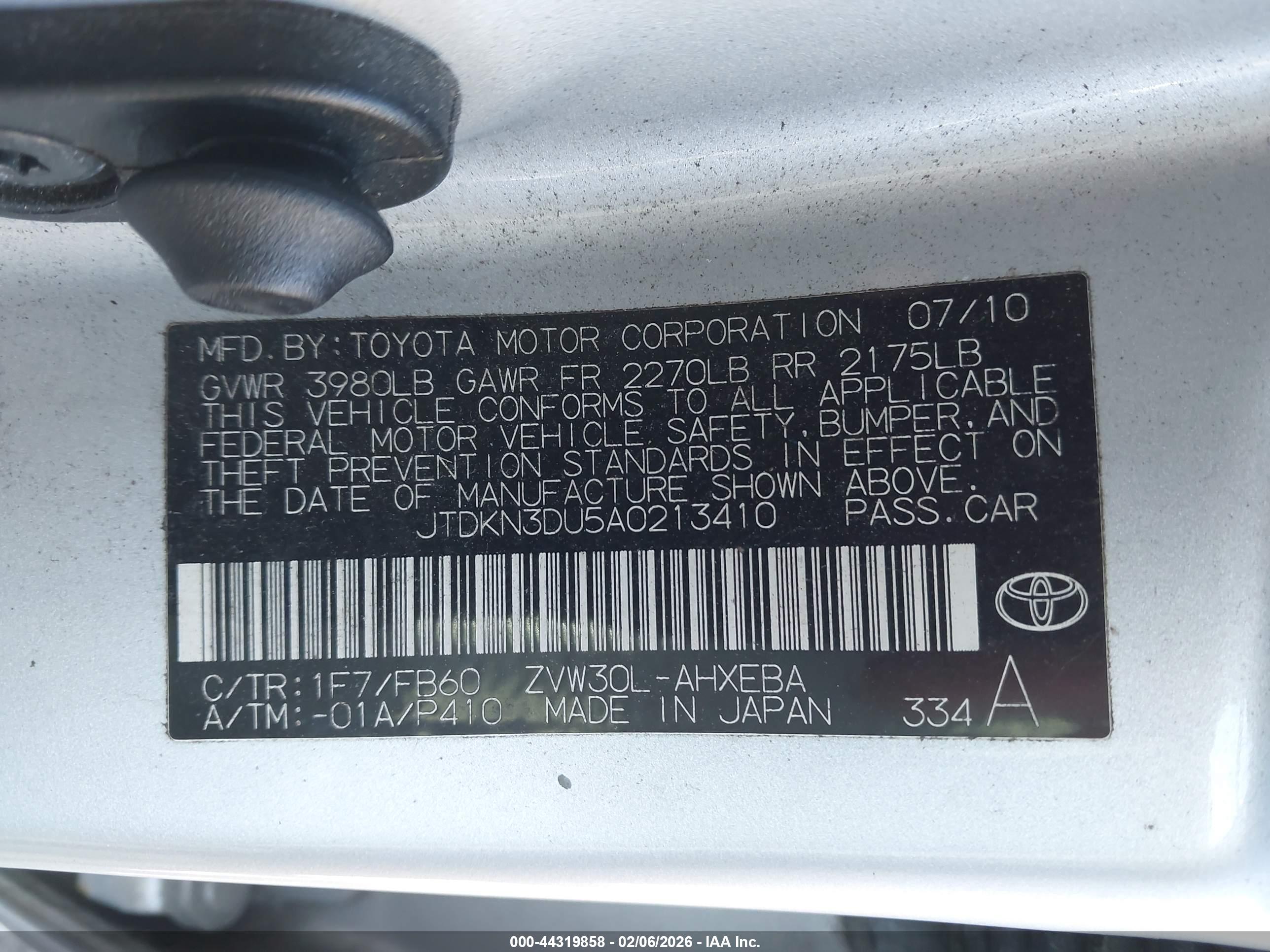 TOYOTA PRIUS image 9