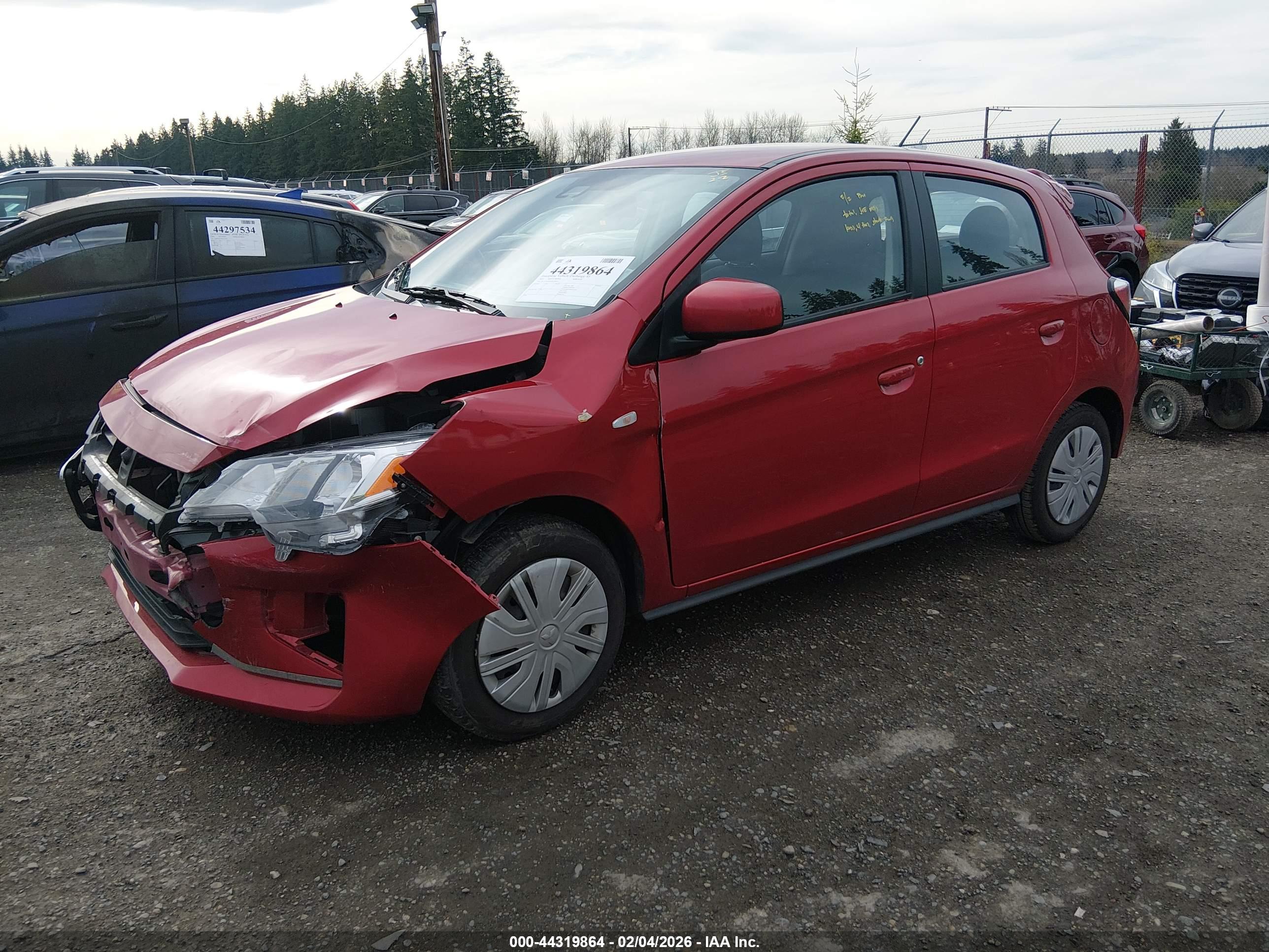 MITSUBISHI MIRAGE image 2