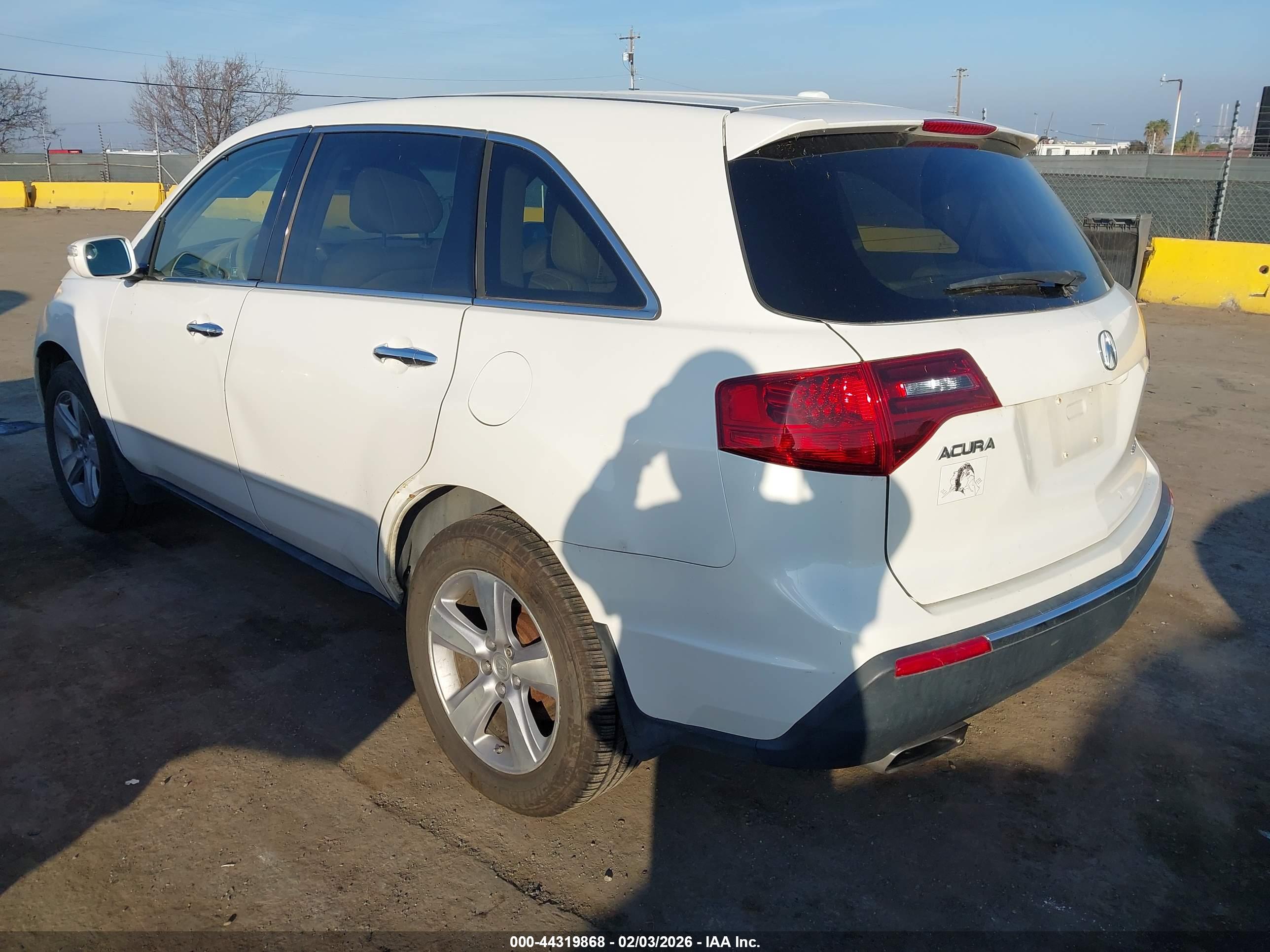 ACURA MDX image 3