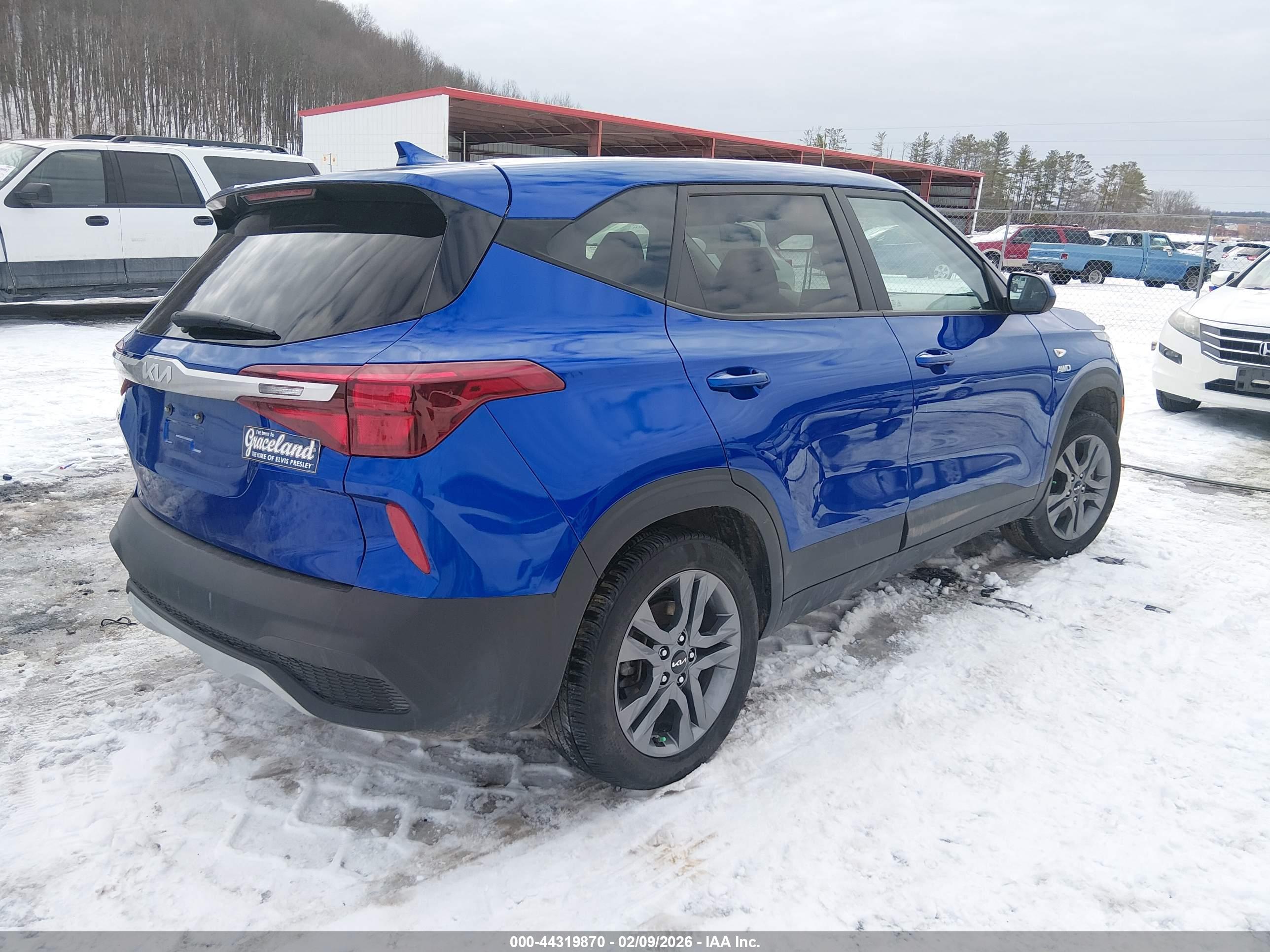 KIA SELTOS image 4
