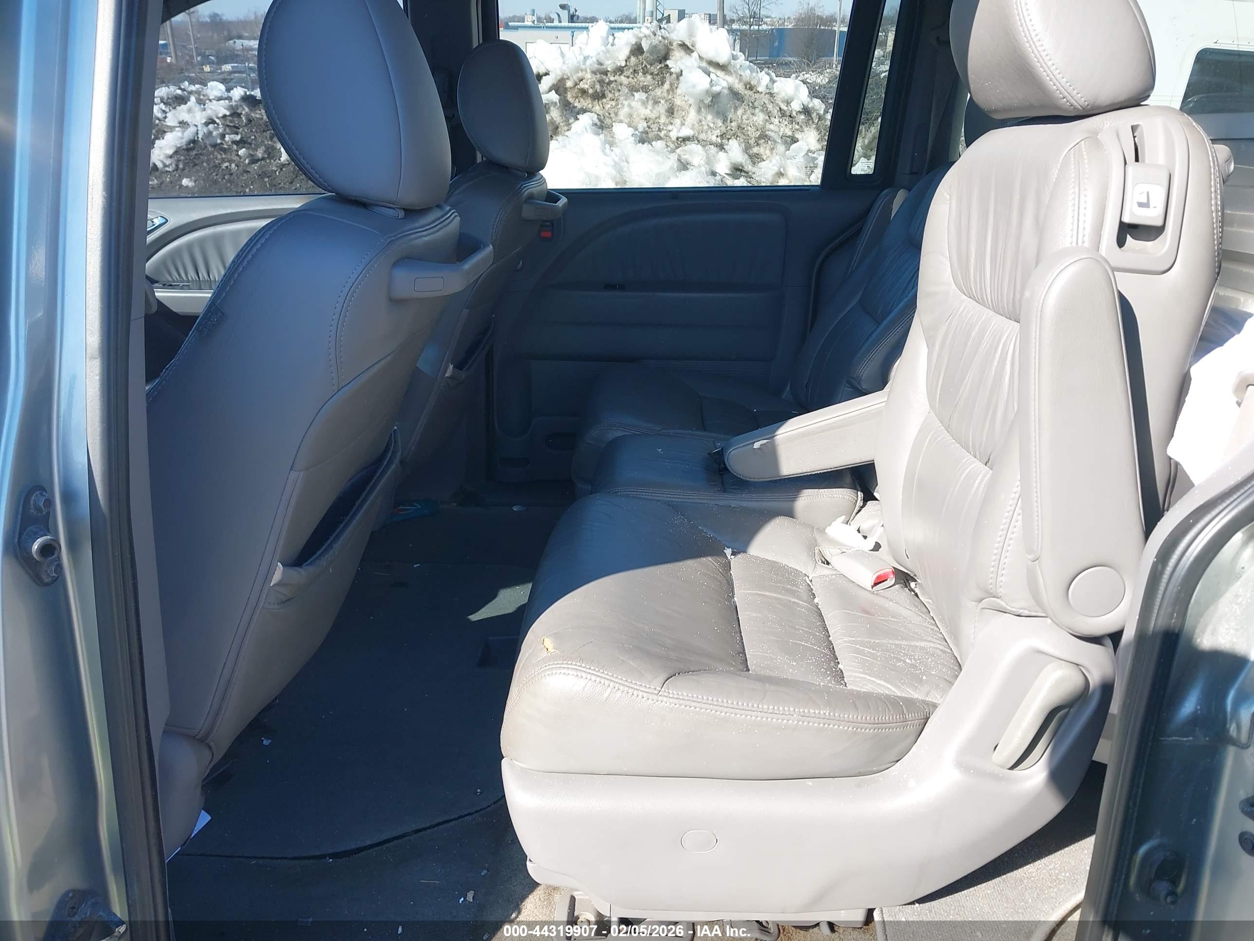 HONDA ODYSSEY image 8