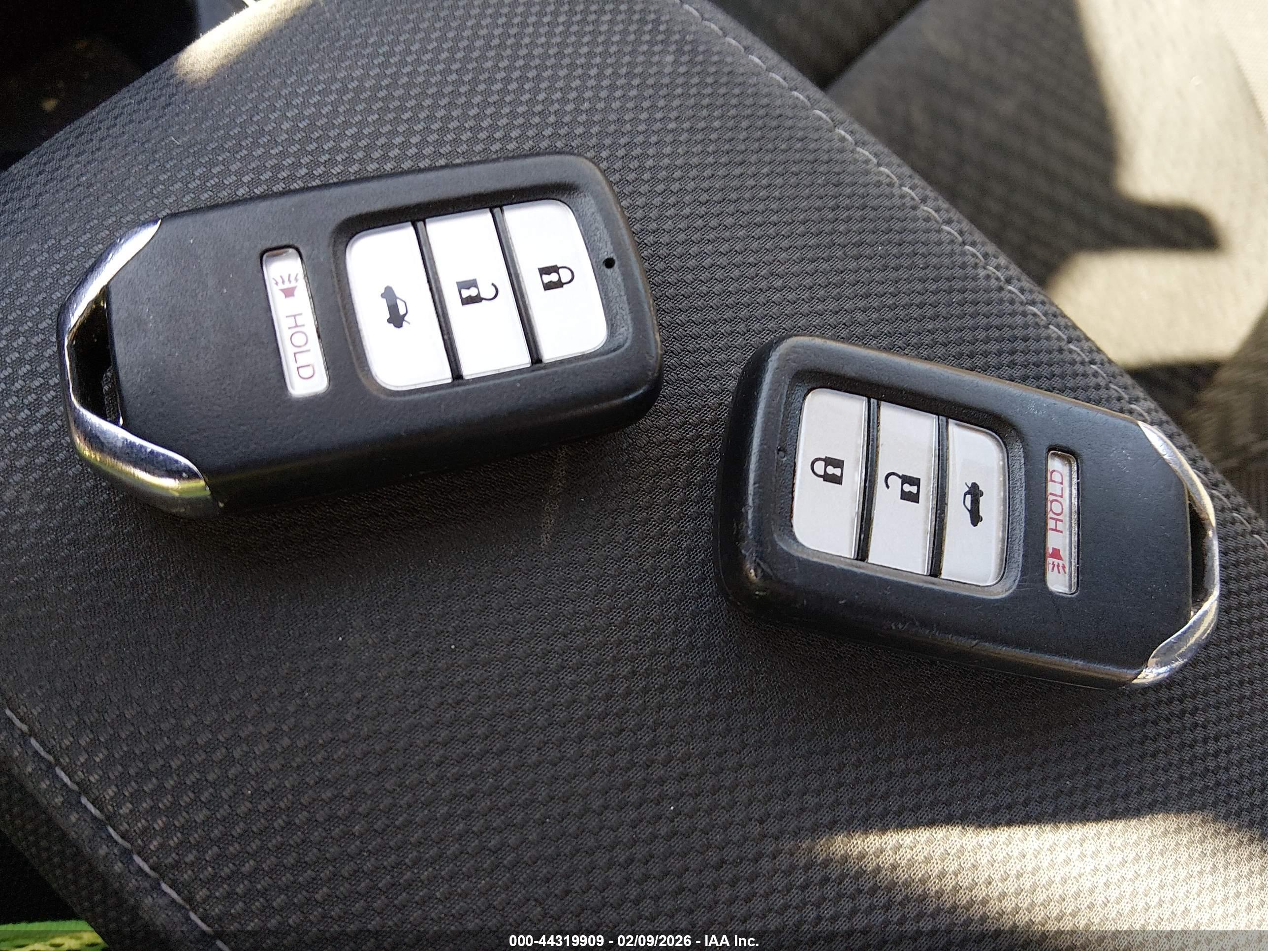 HONDA CIVIC image 11