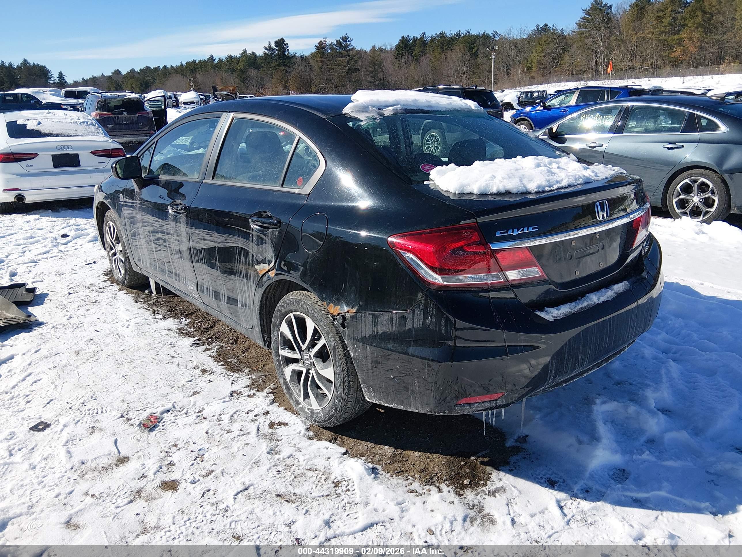 HONDA CIVIC image 3