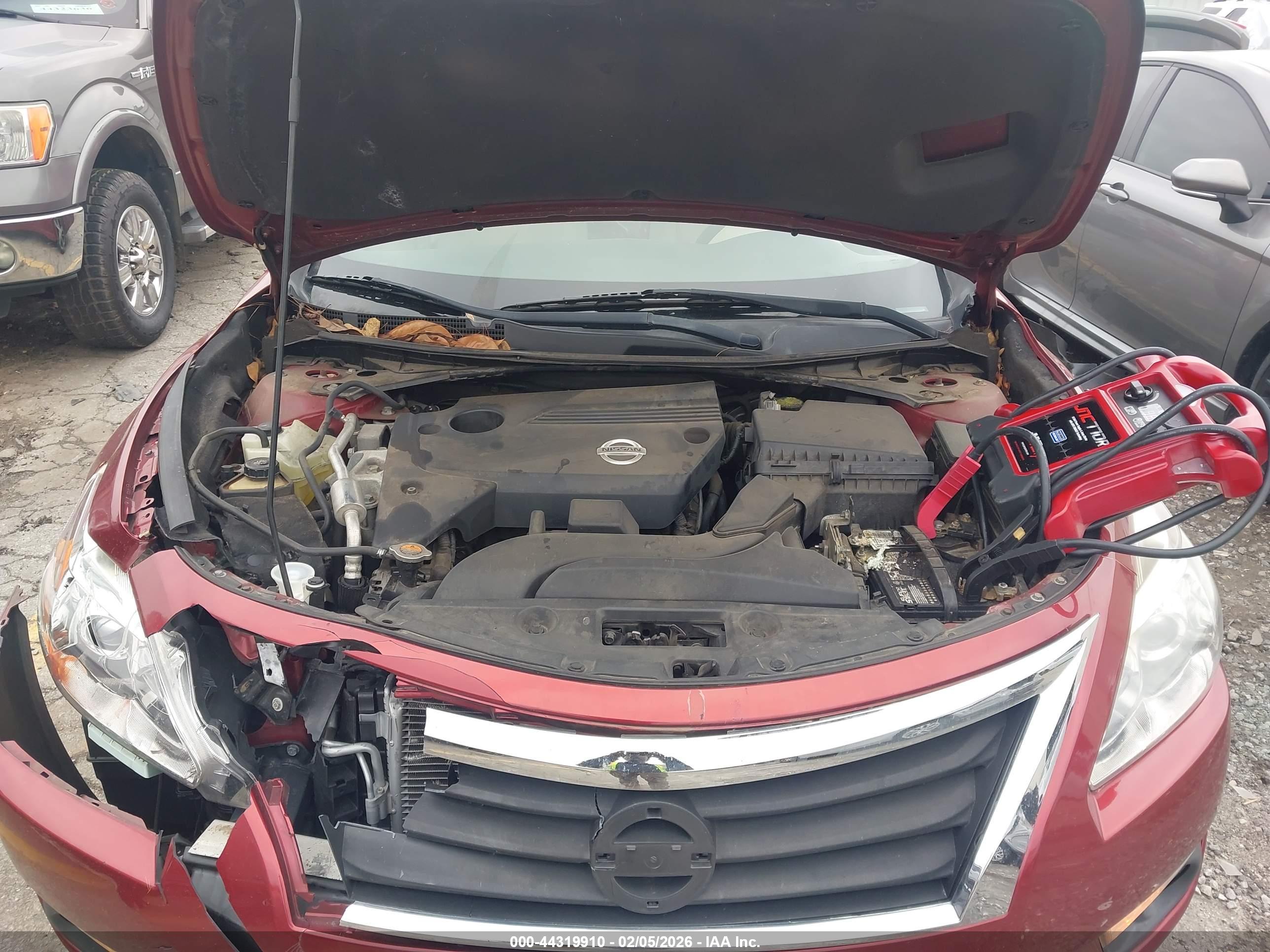 NISSAN ALTIMA image 10