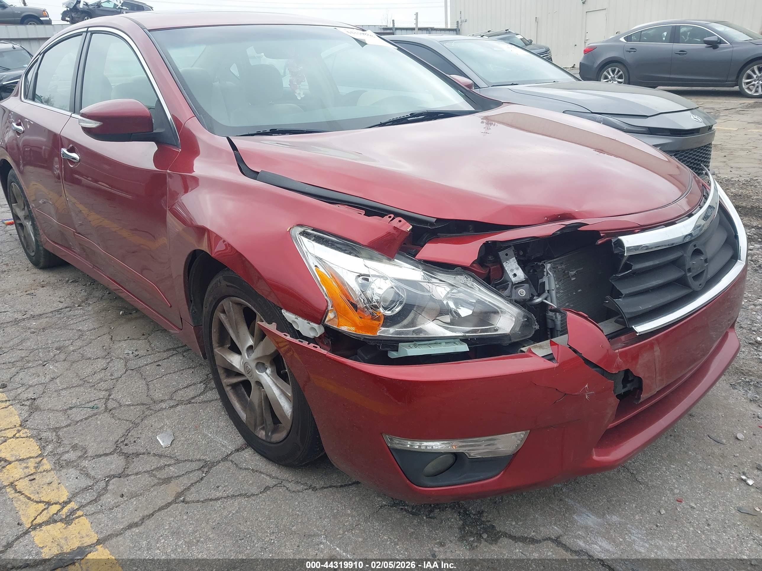 NISSAN ALTIMA image 6