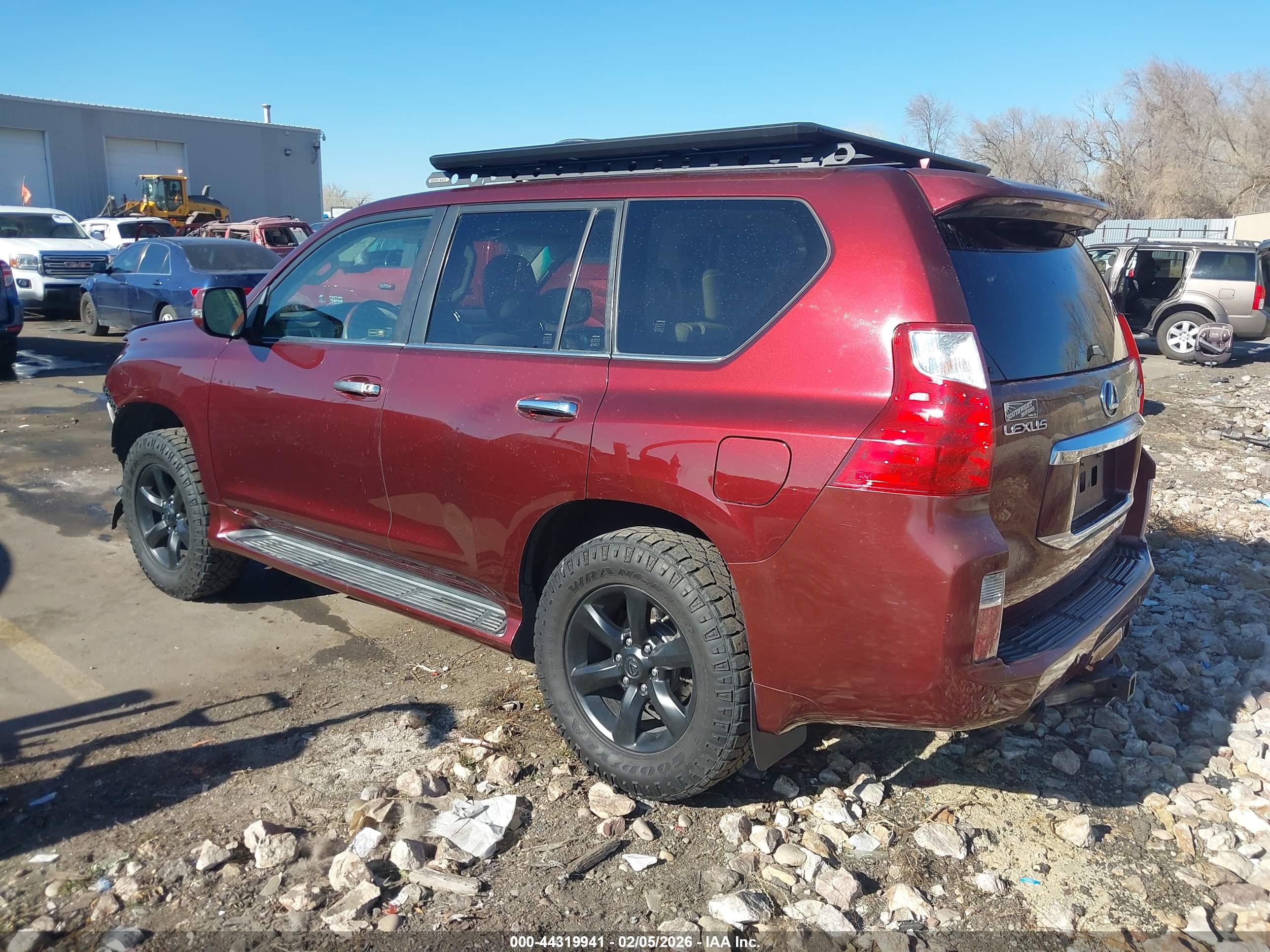 LEXUS GX image 3