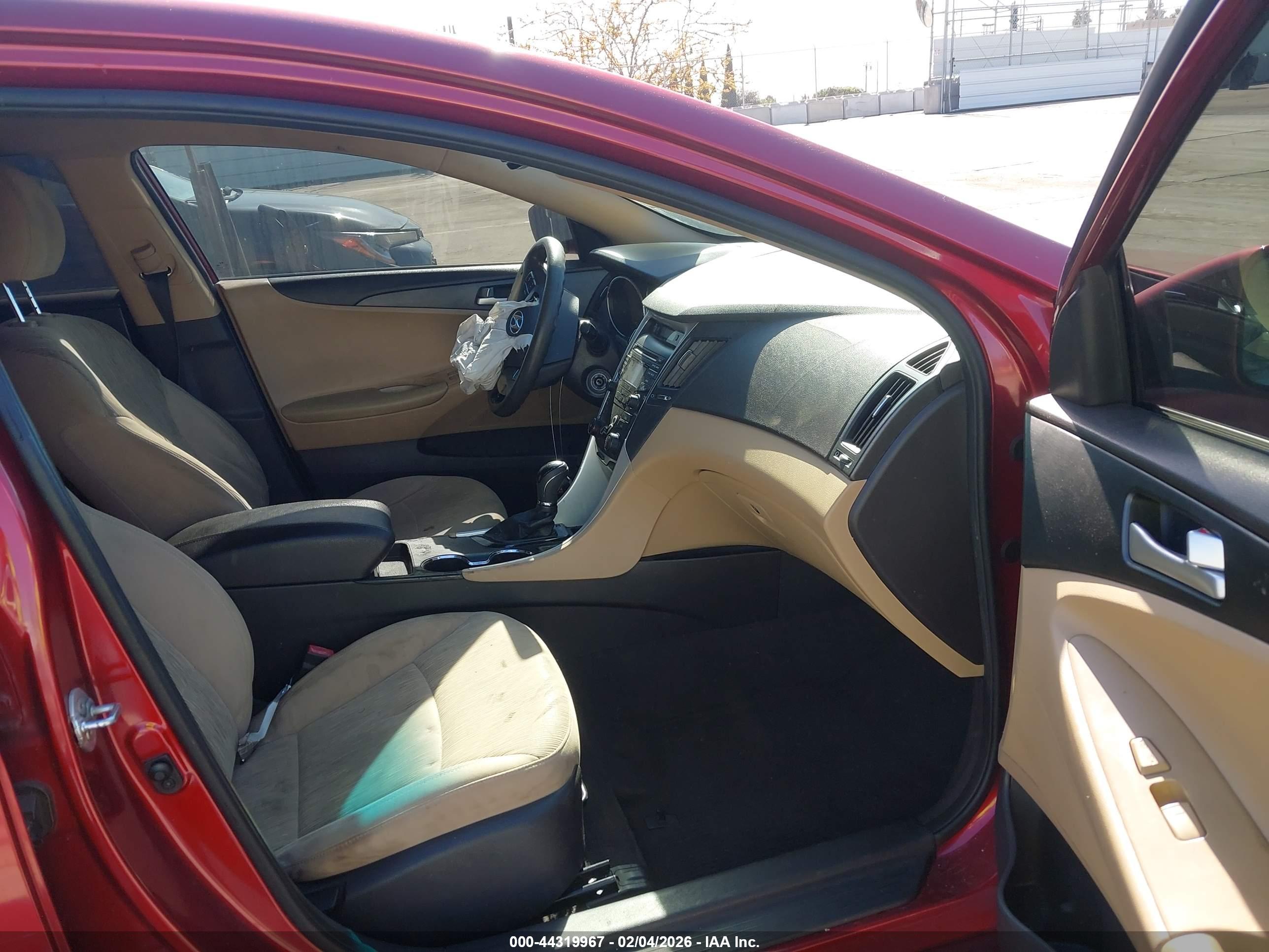 HYUNDAI SONATA image 5