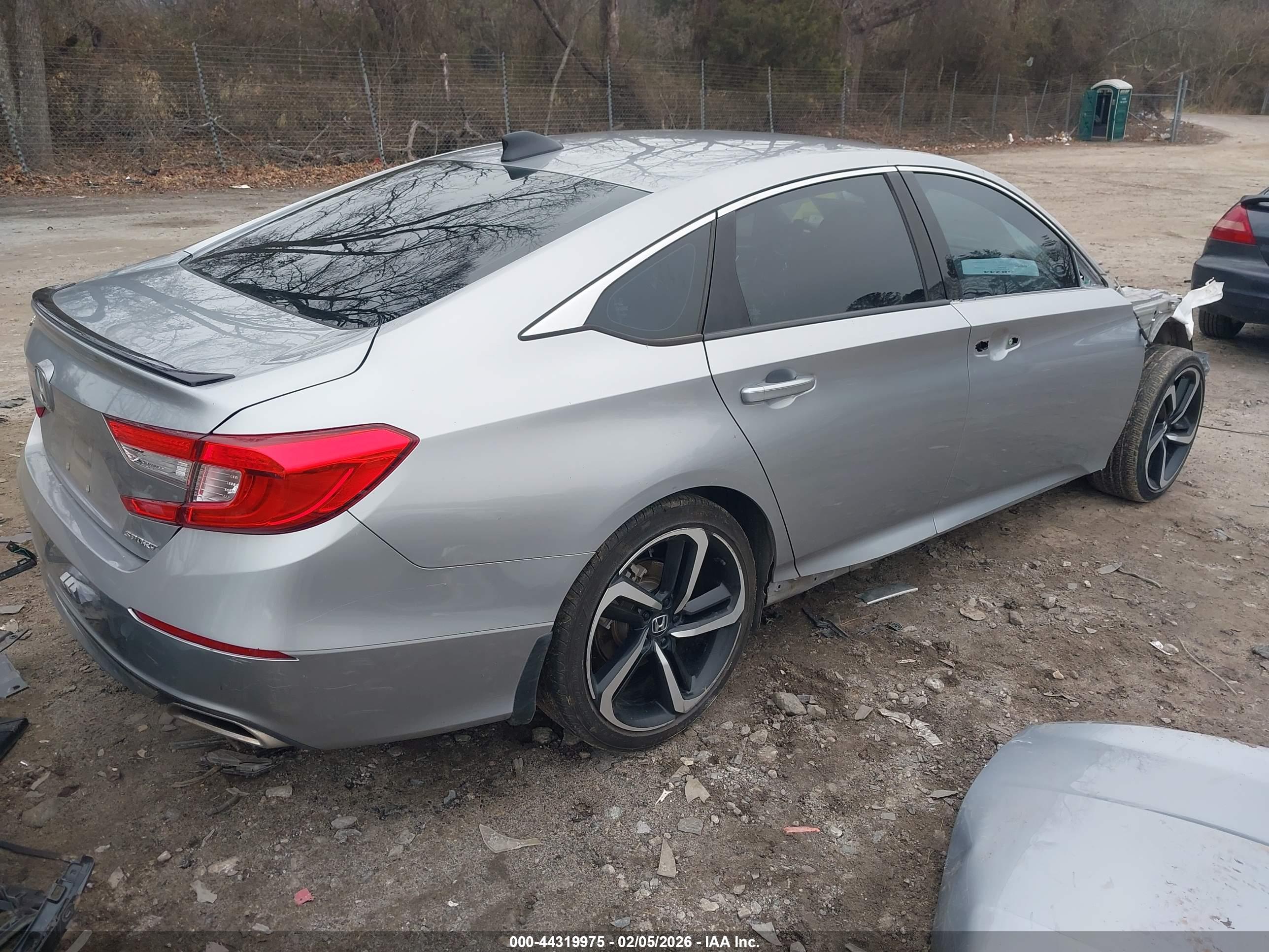 HONDA ACCORD image 4