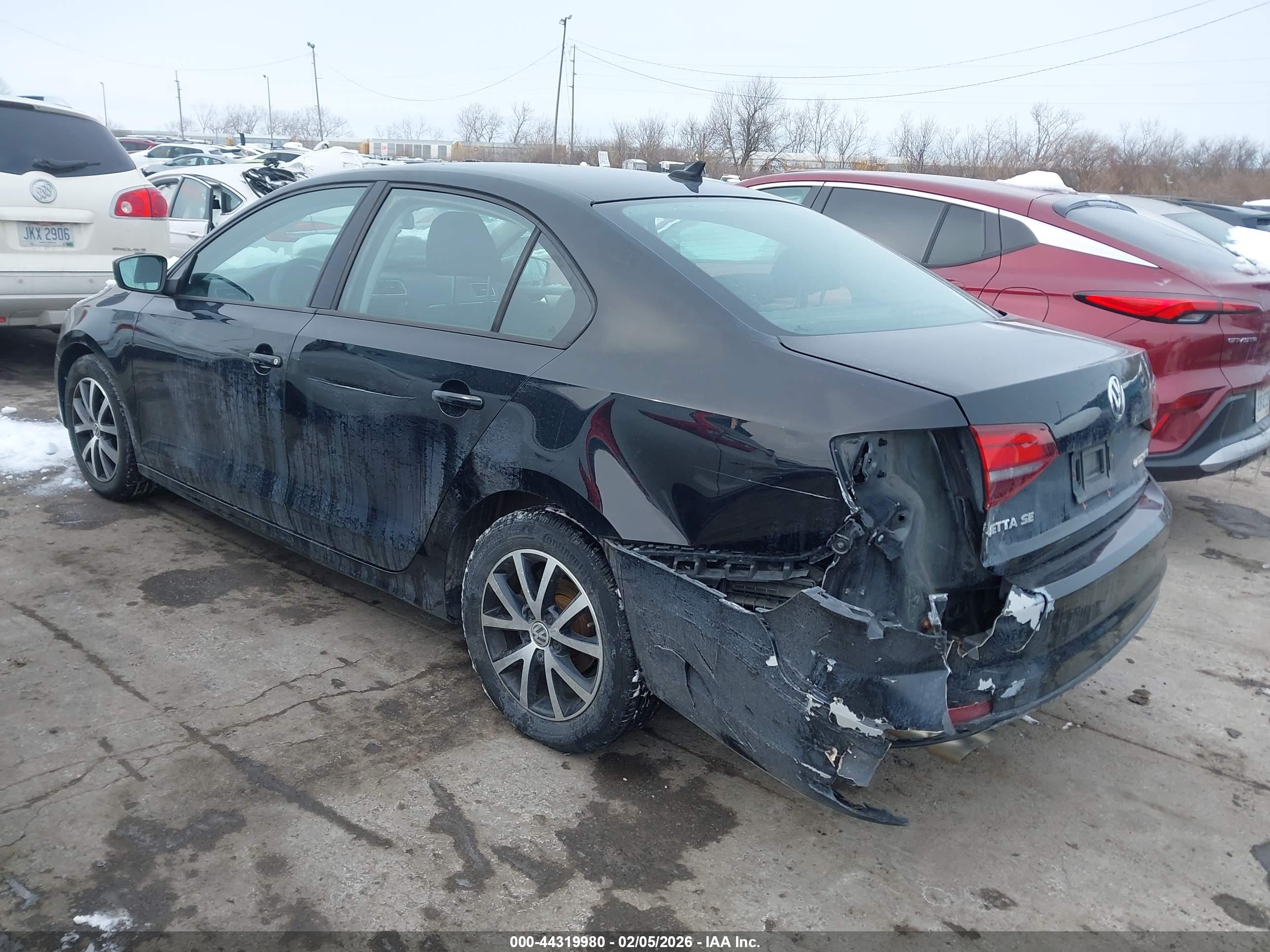 VOLKSWAGEN JETTA image 3