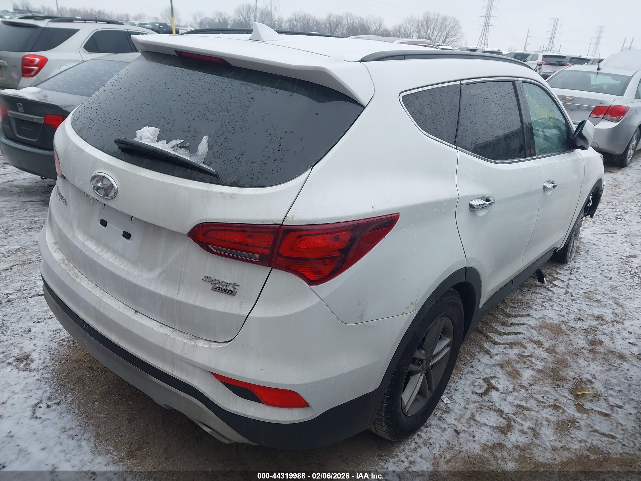 HYUNDAI SANTA image 4