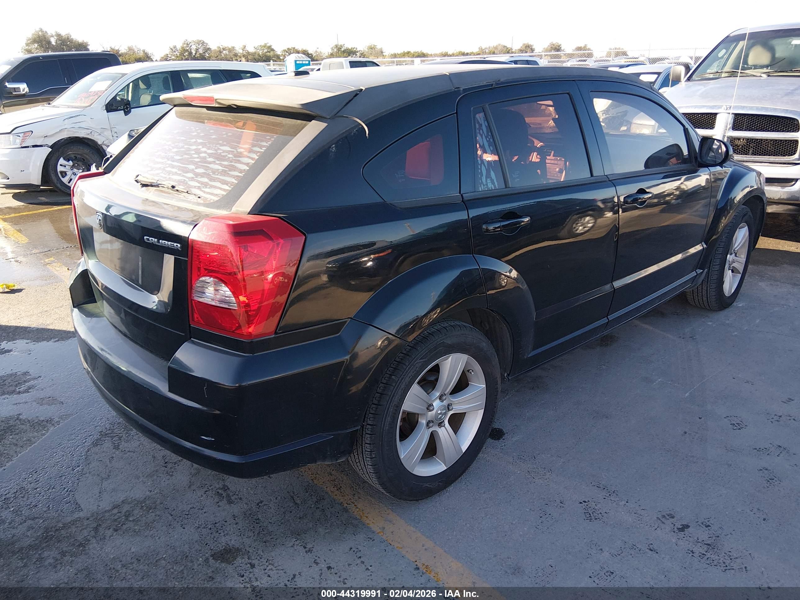 DODGE CALIBER image 4