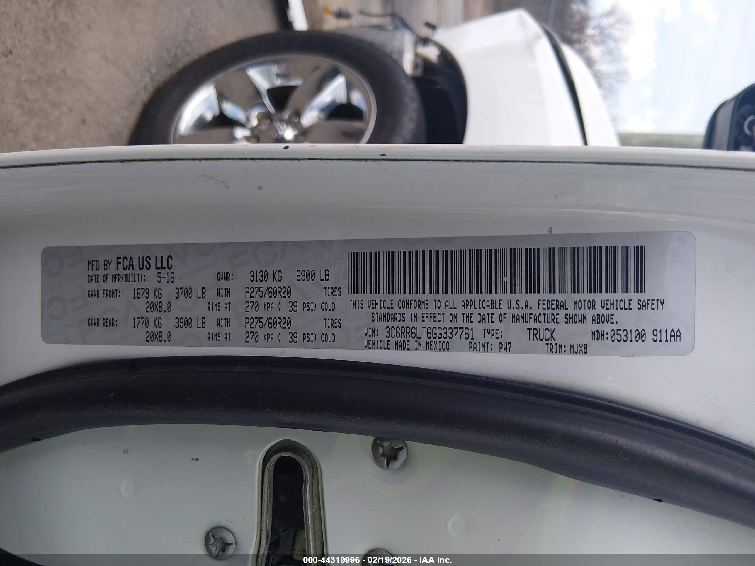 RAM 1500 image 9