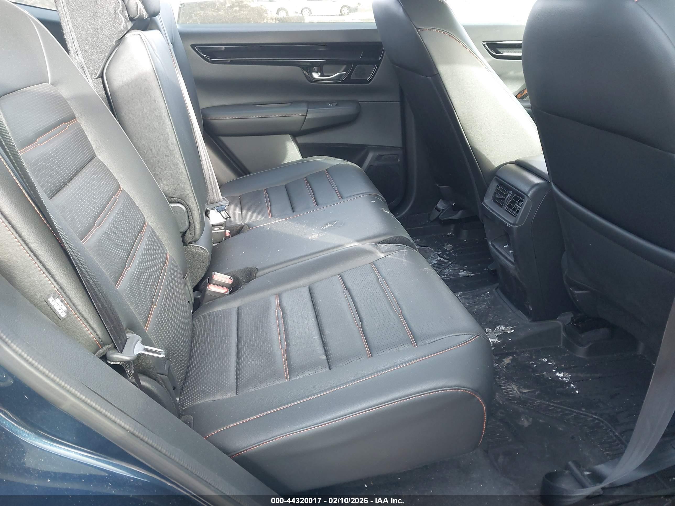 HONDA CR-V image 8
