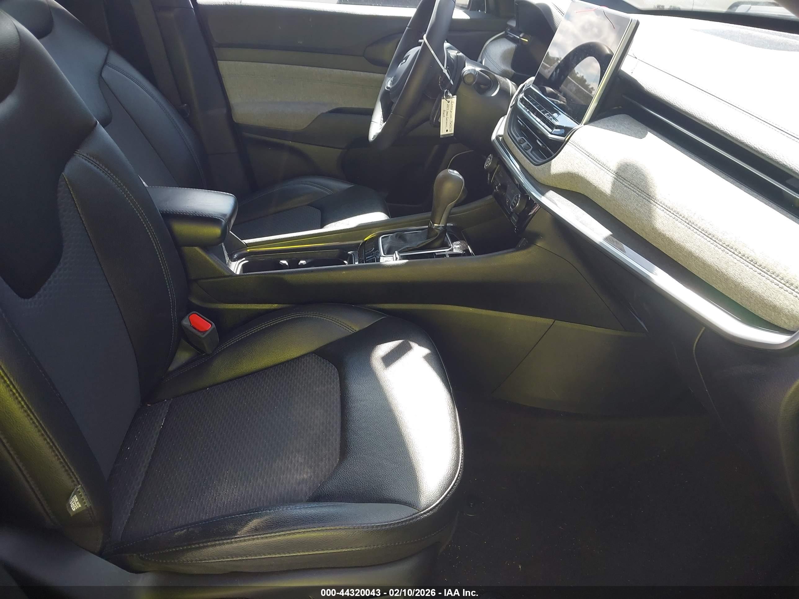 JEEP COMPASS image 5