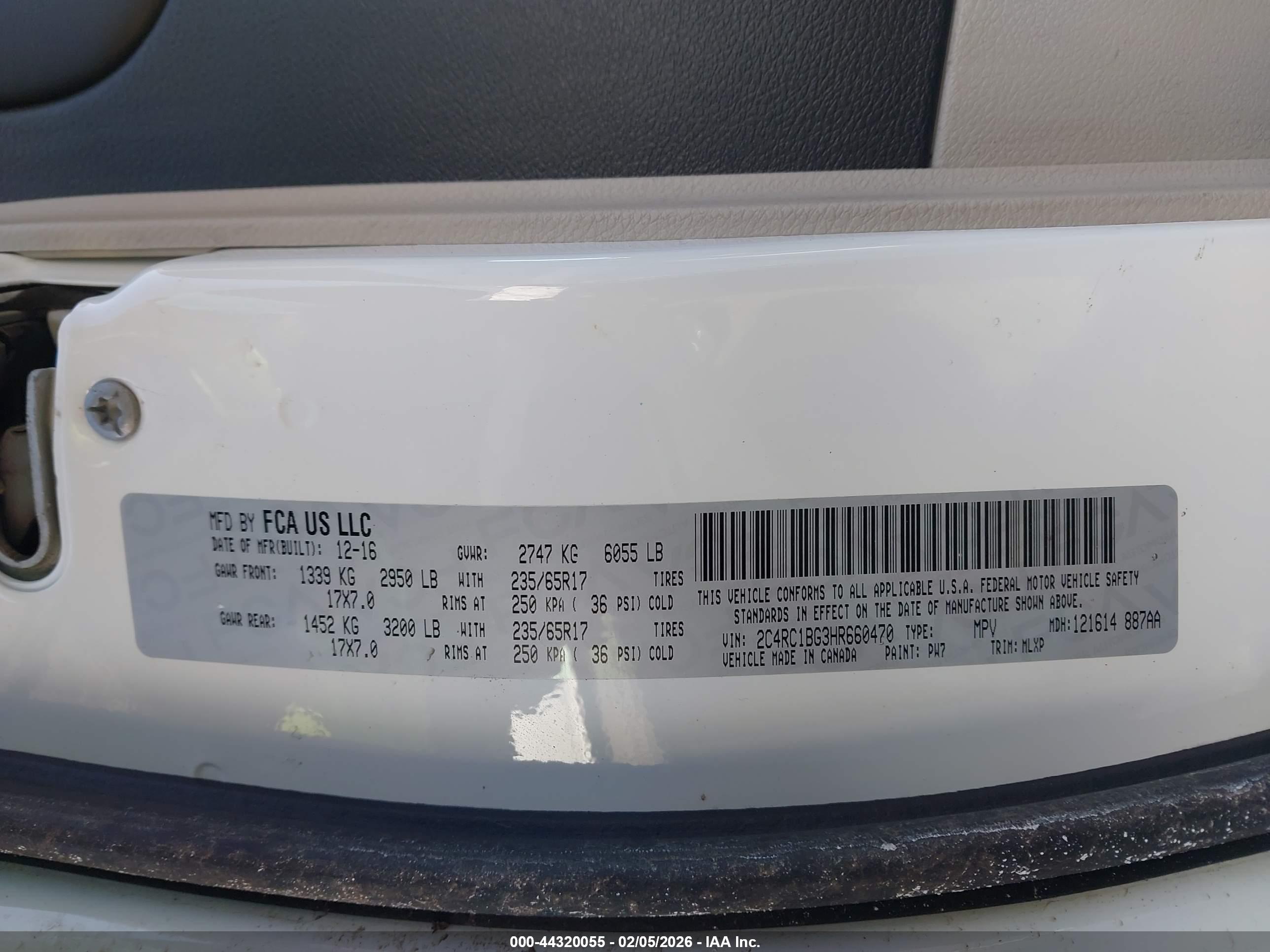 CHRYSLER PACIFICA image 9