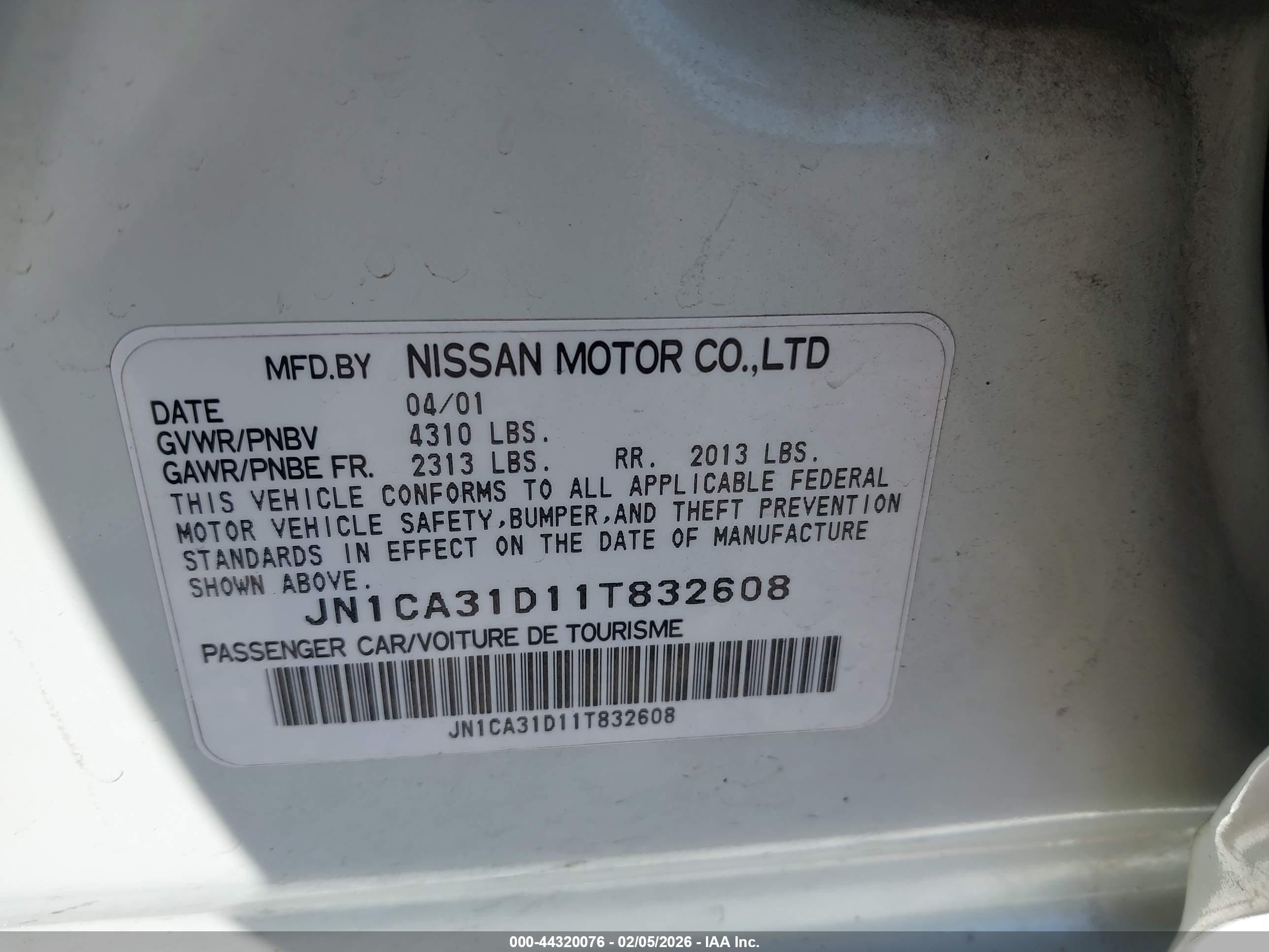 NISSAN MAXIMA image 9