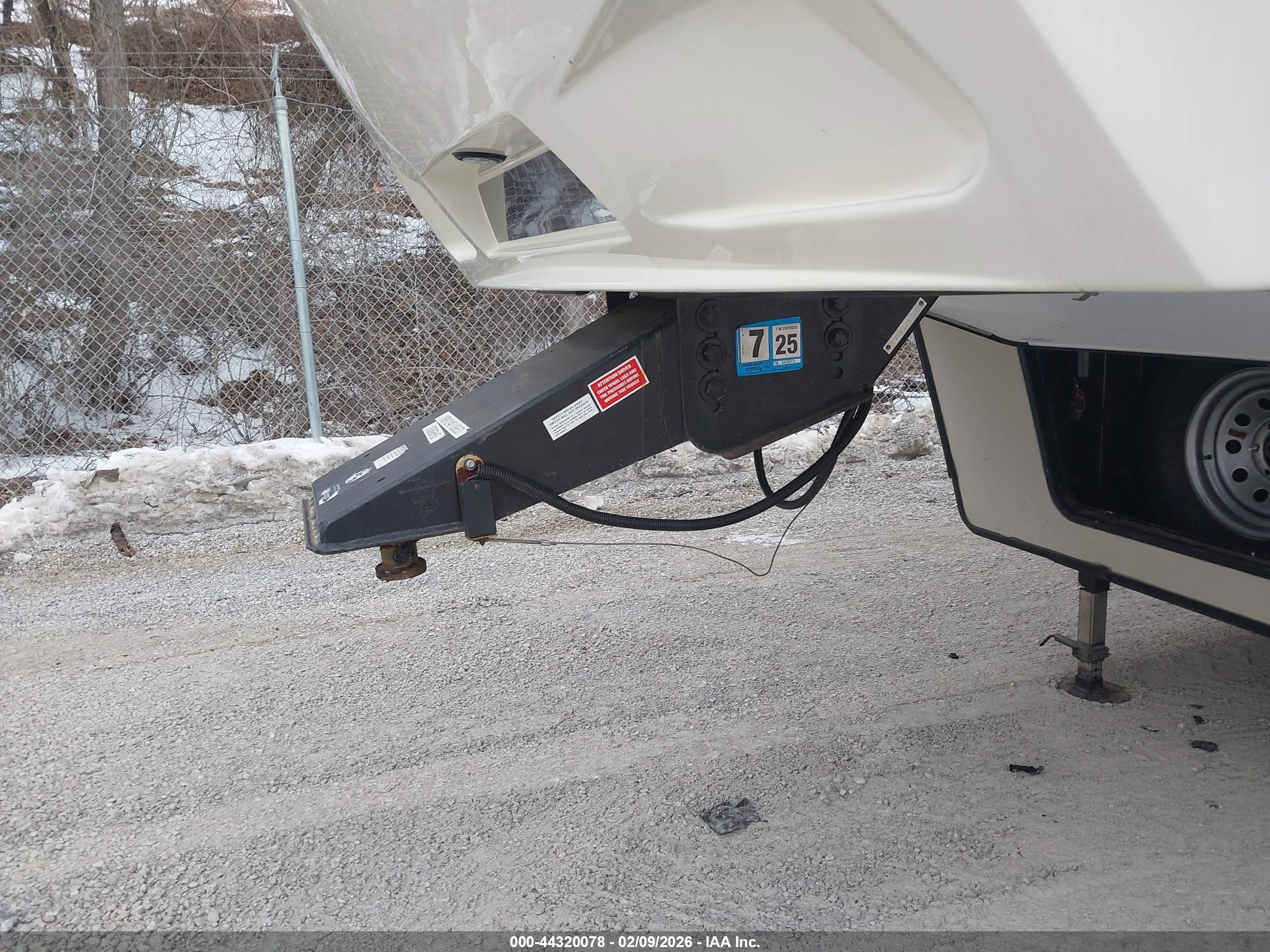 KEYSTONE RV image 10