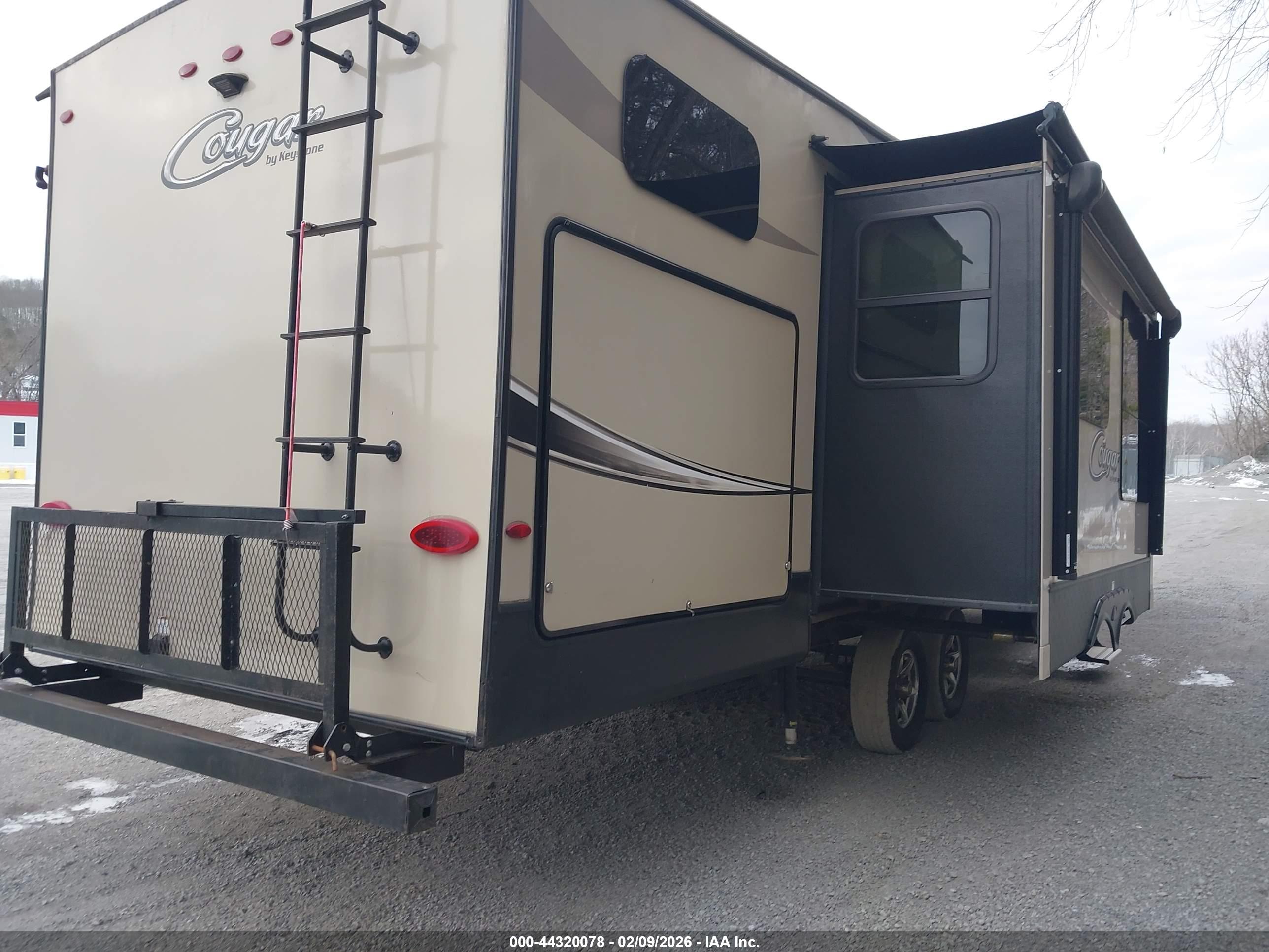KEYSTONE RV image 4