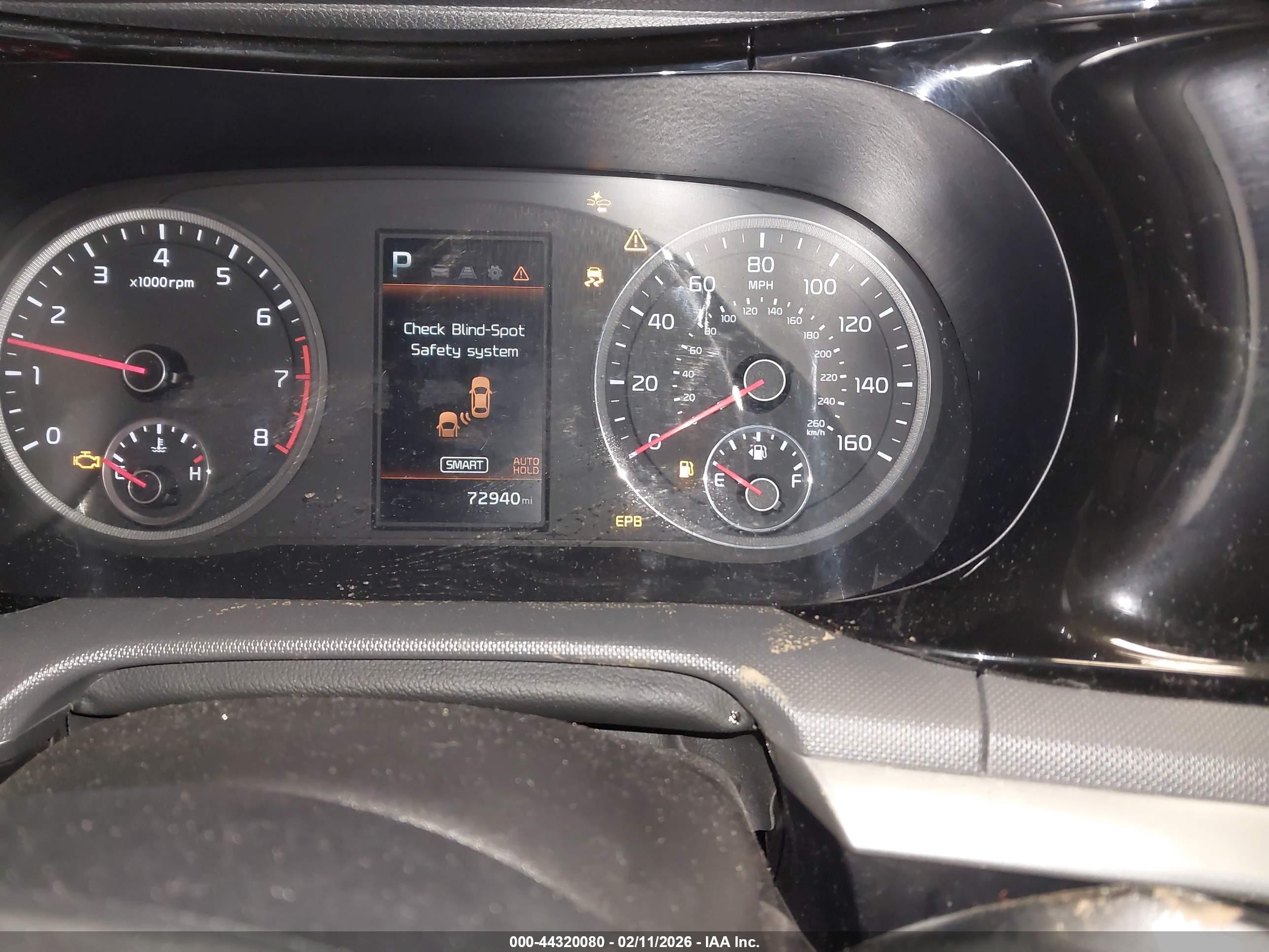 KIA K5 image 7