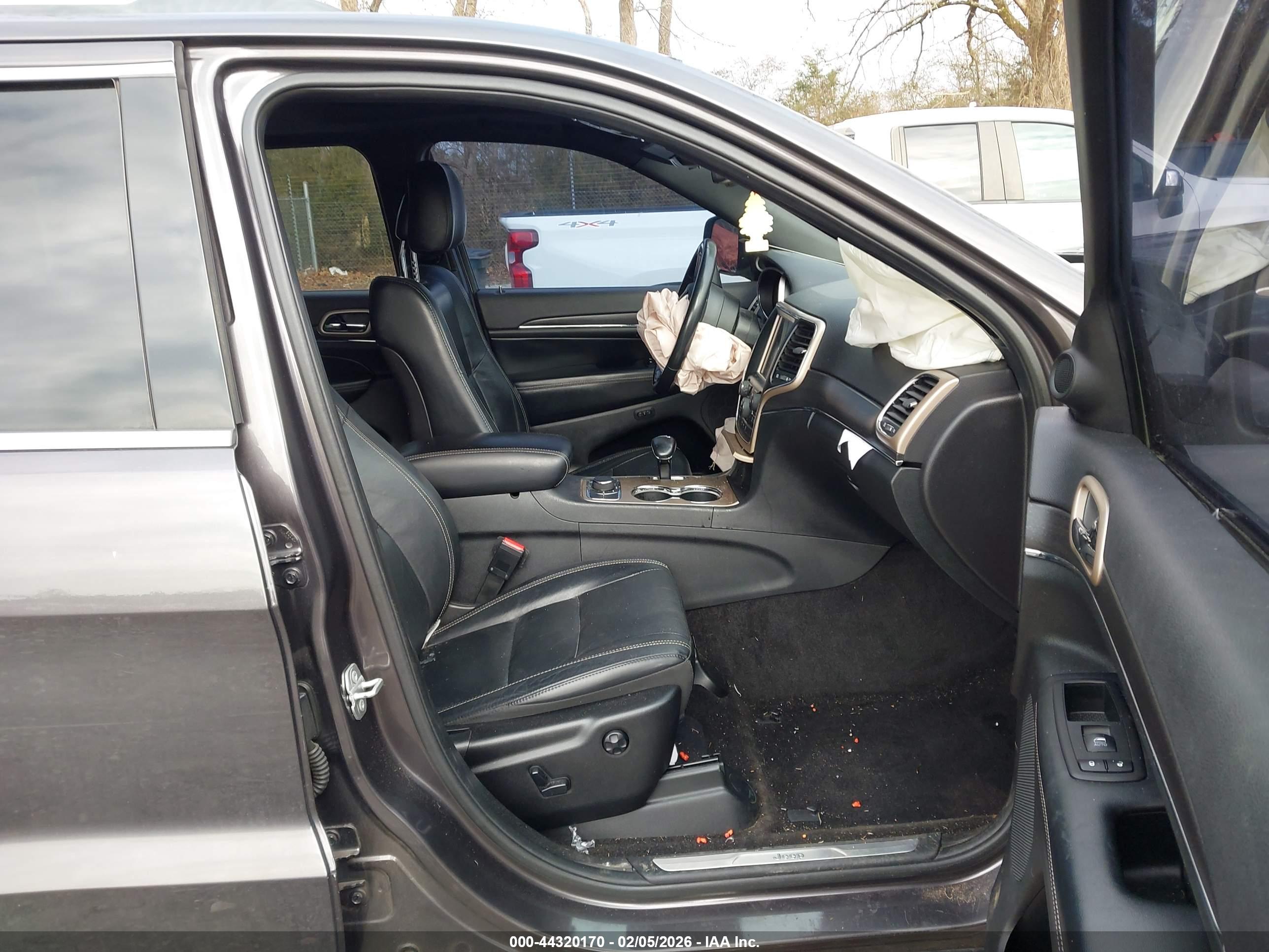 JEEP GRAND image 5