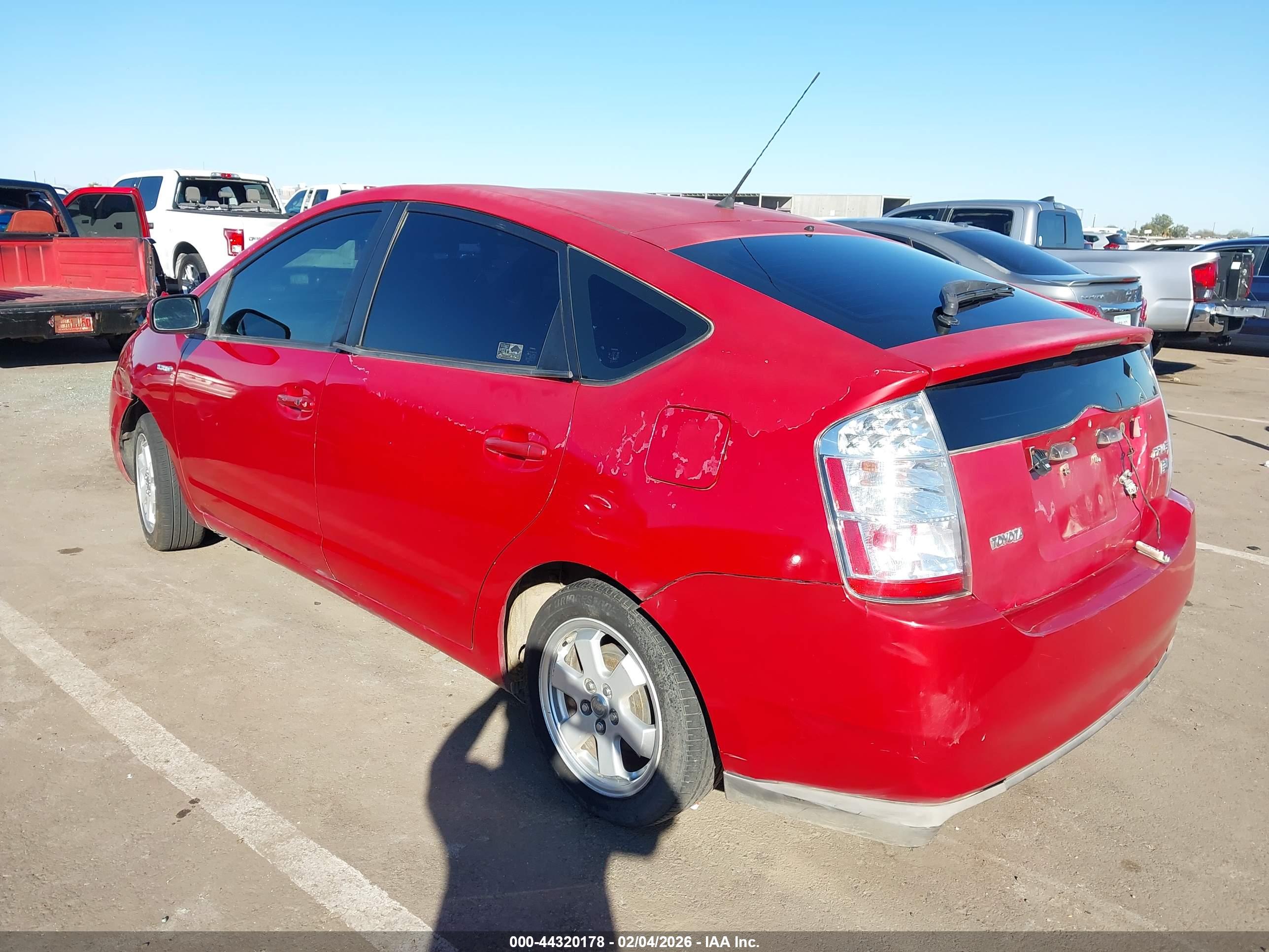 TOYOTA PRIUS image 3
