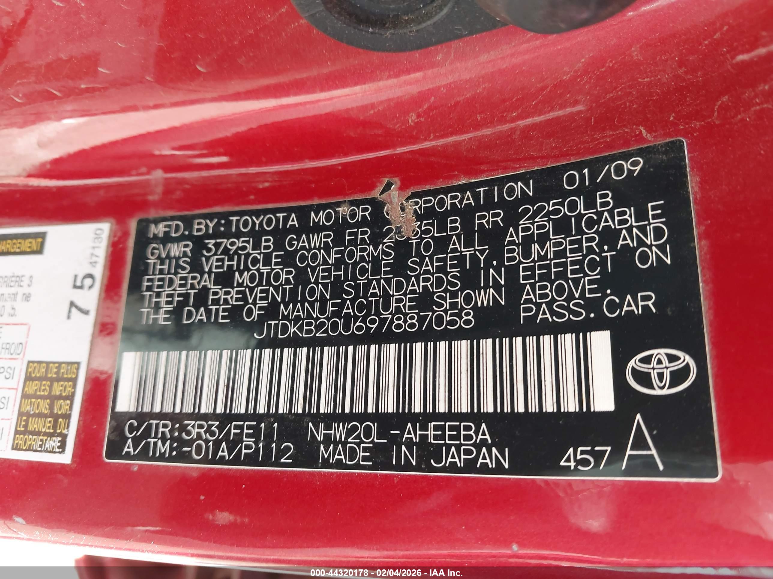 TOYOTA PRIUS image 9