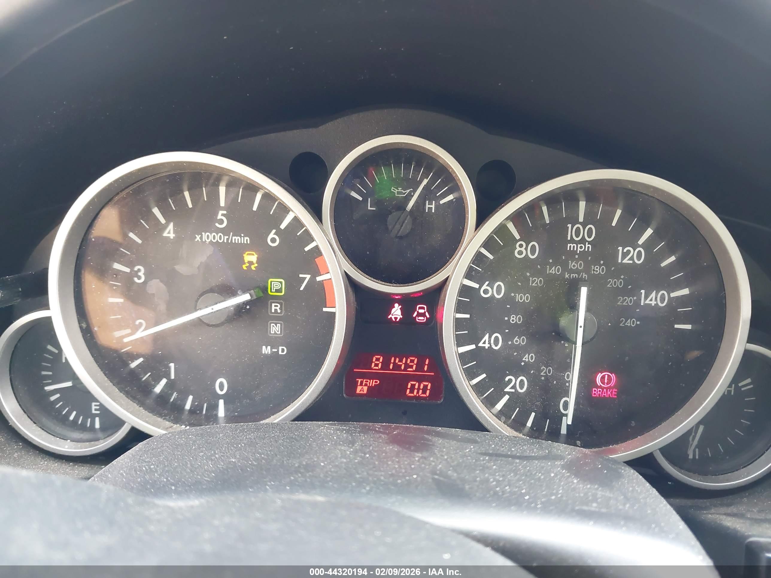 MAZDA MX-5 image 7