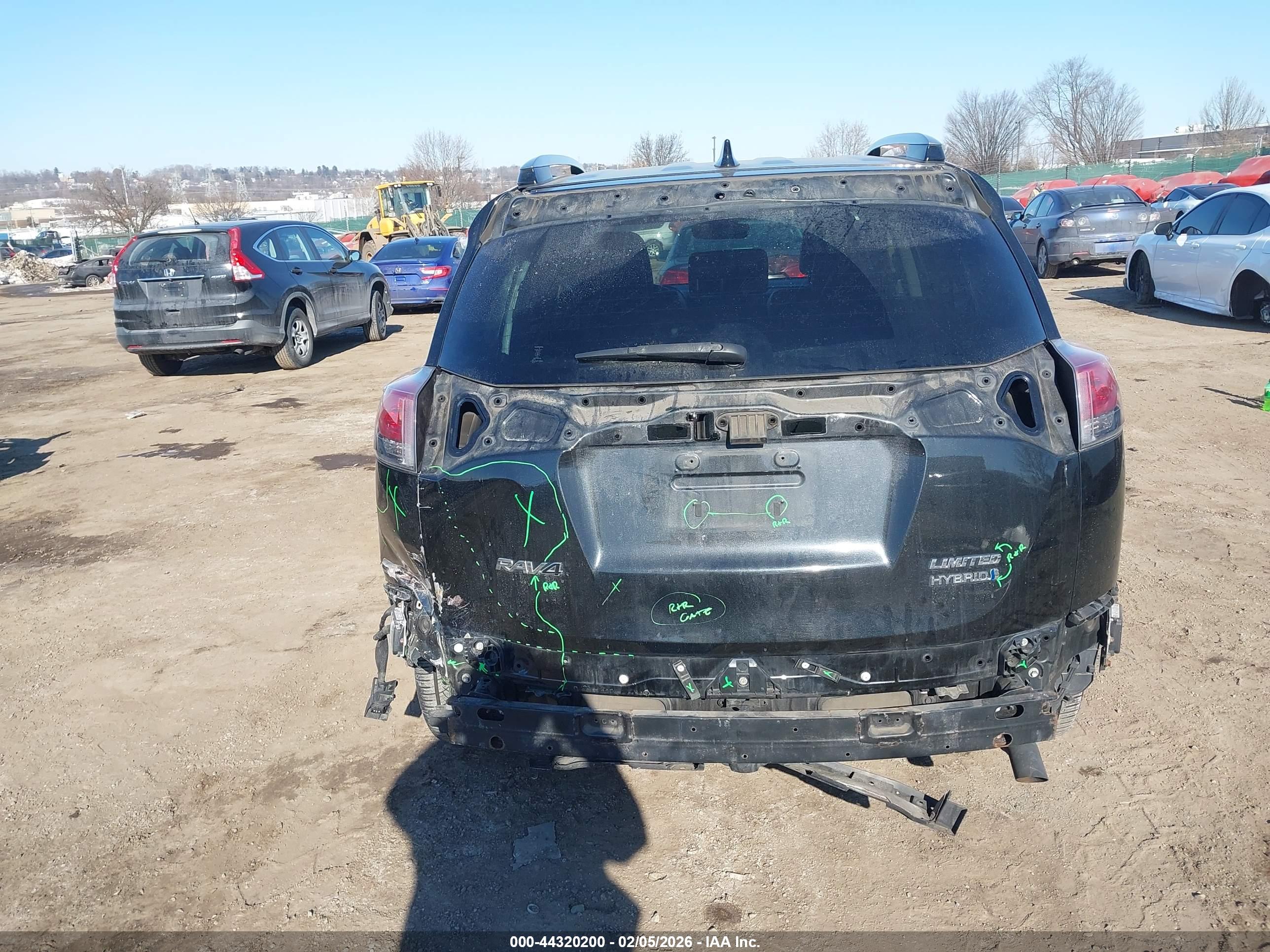 TOYOTA RAV4 image 6