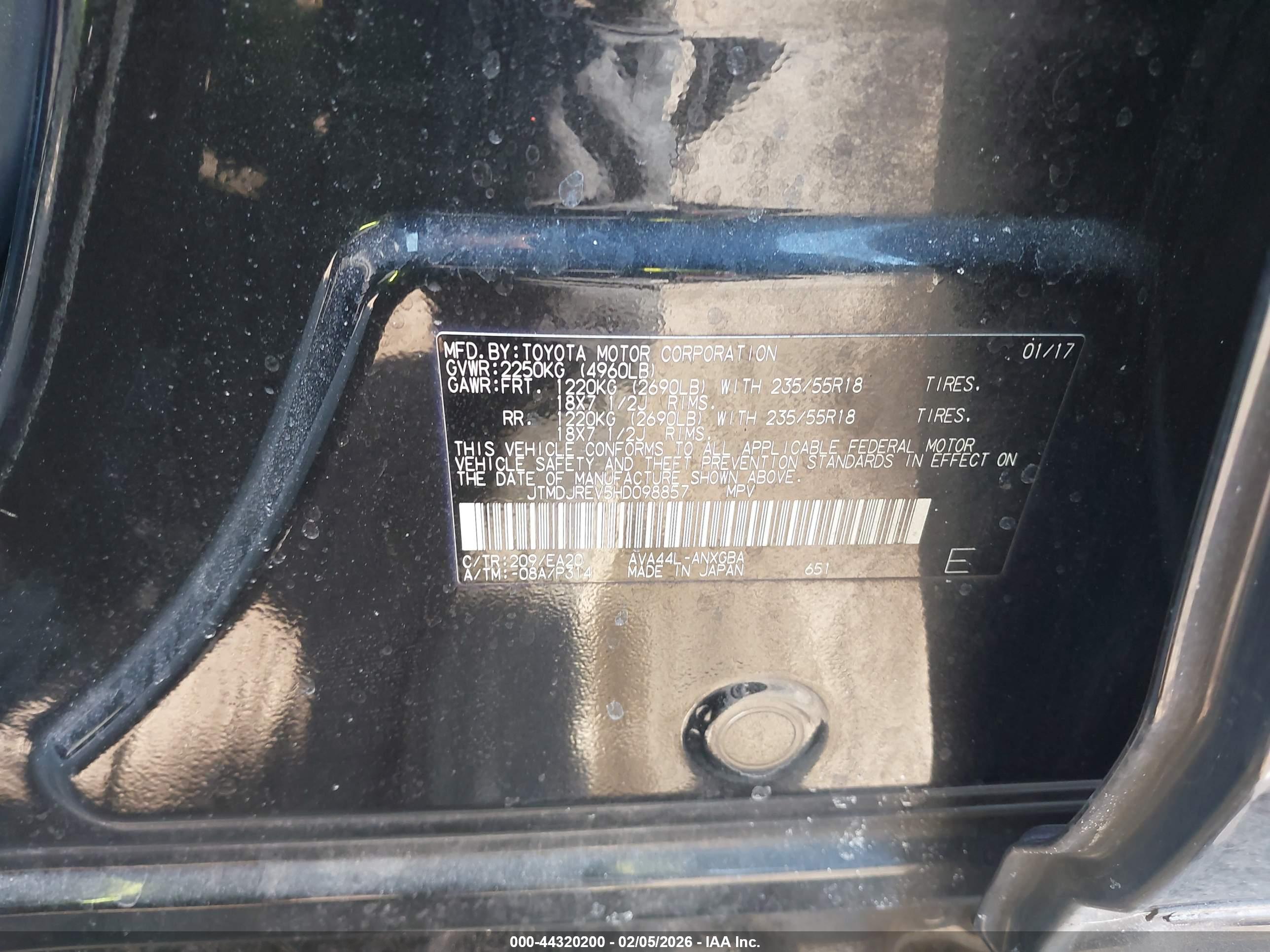 TOYOTA RAV4 image 9