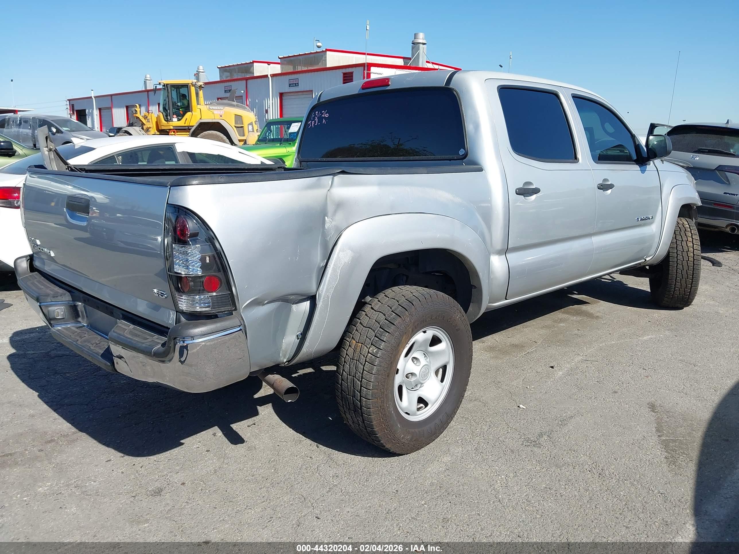 TOYOTA TACOMA image 4