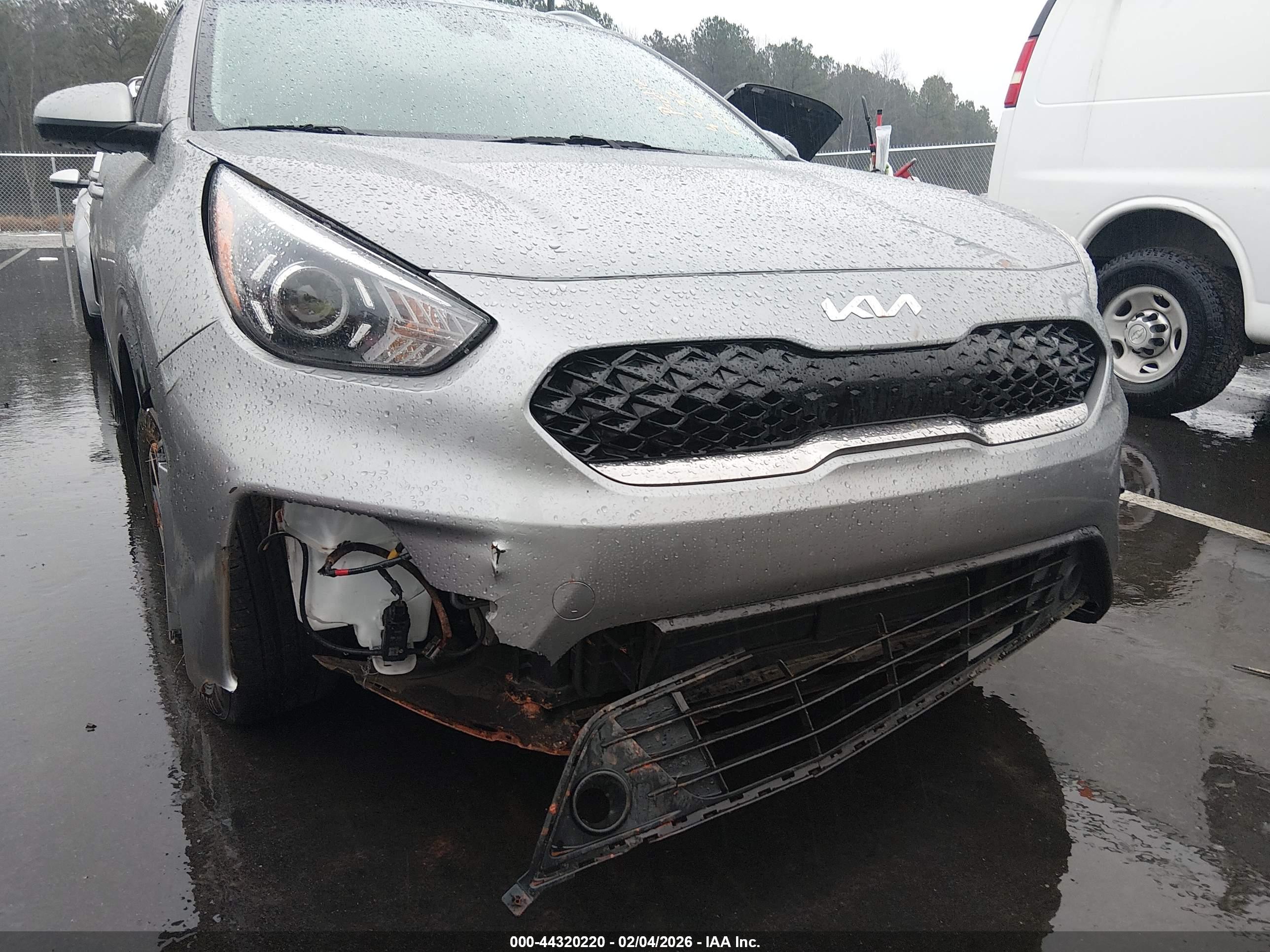 KIA NIRO image 6
