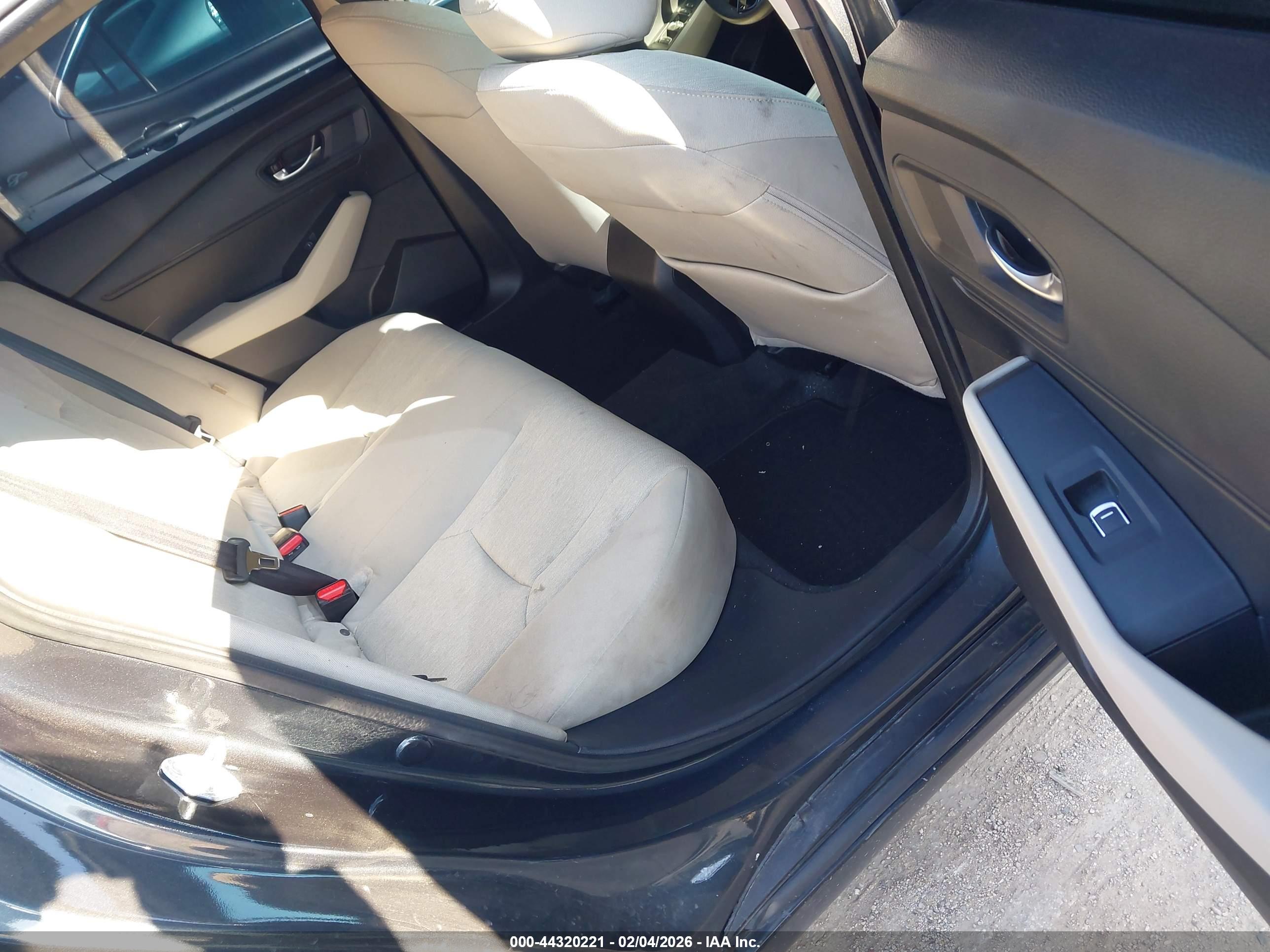 HONDA ACCORD image 8