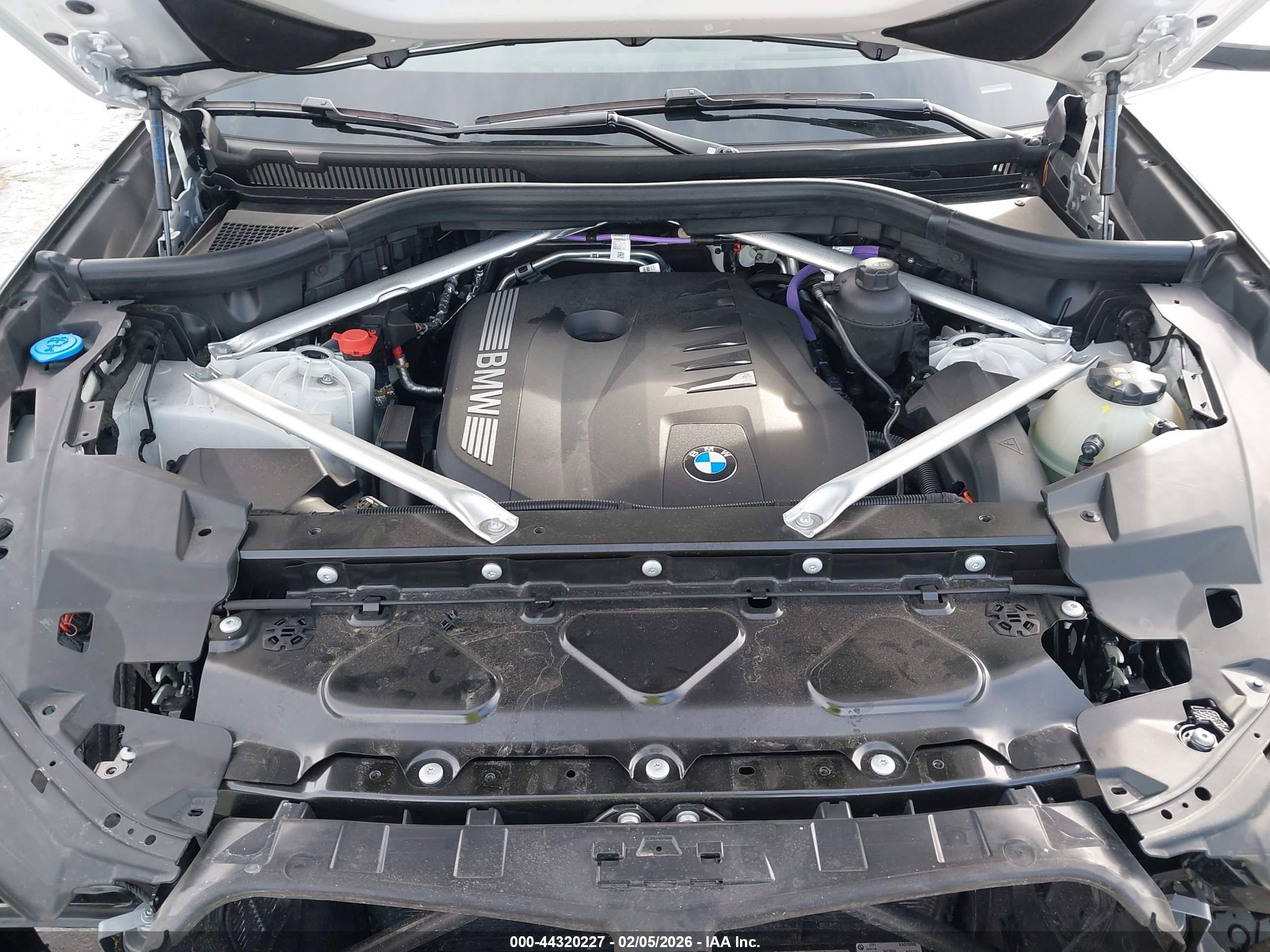 BMW X5 image 10