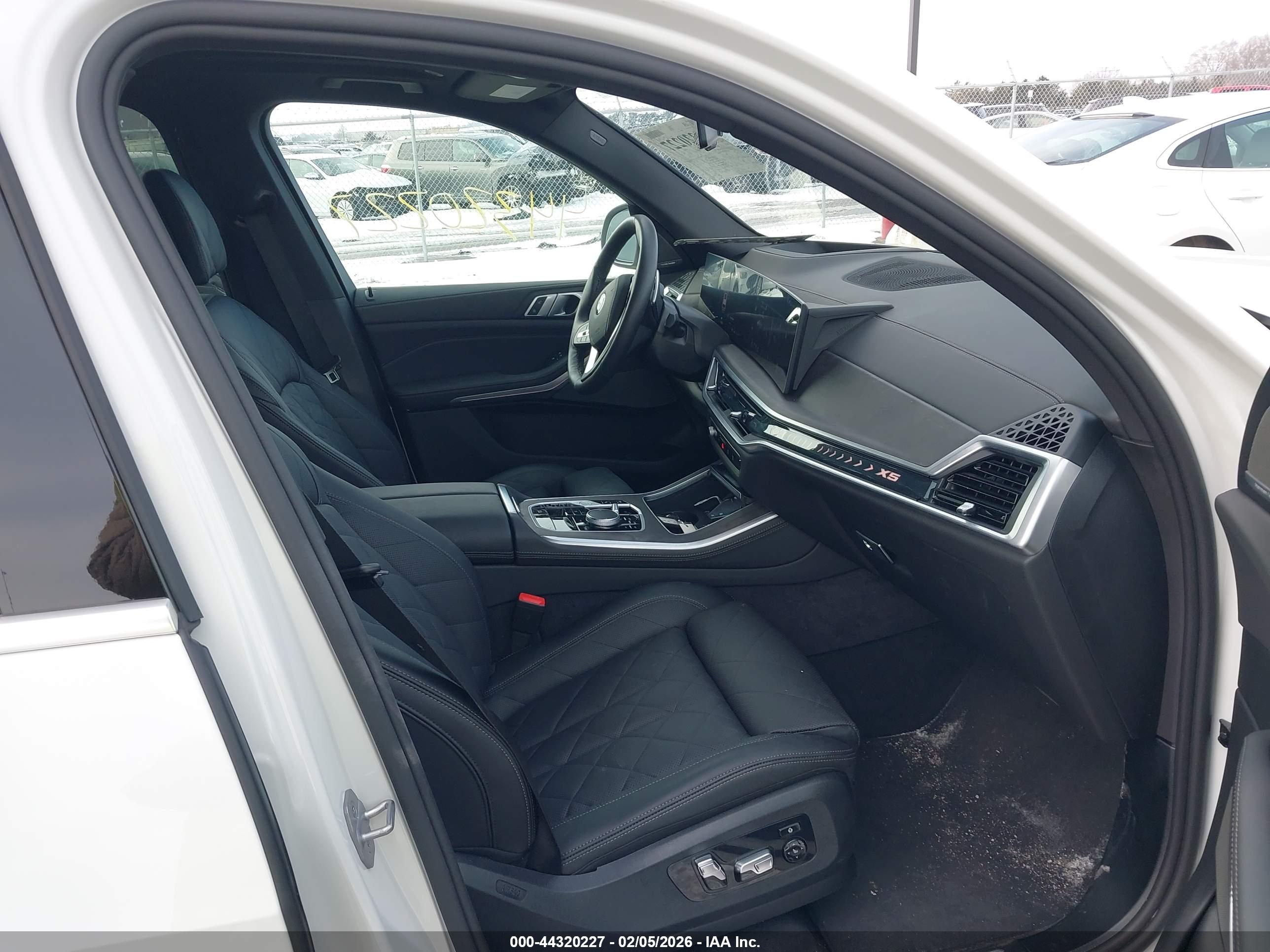 BMW X5 image 5