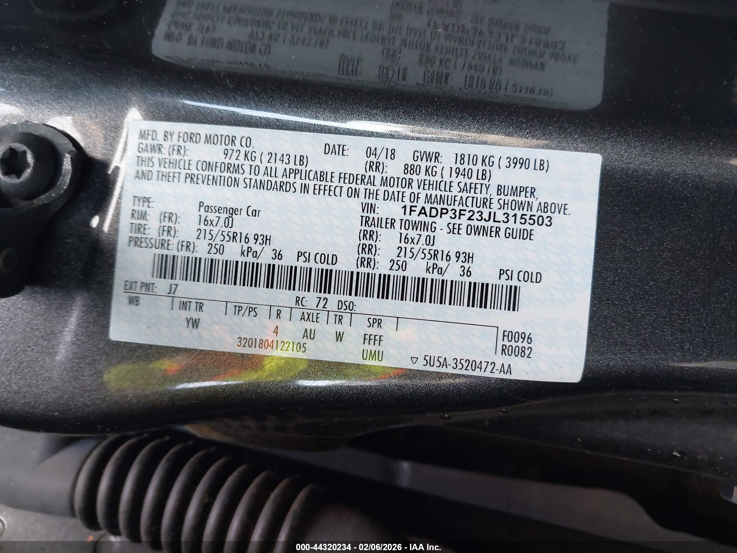 FORD FOCUS image 9