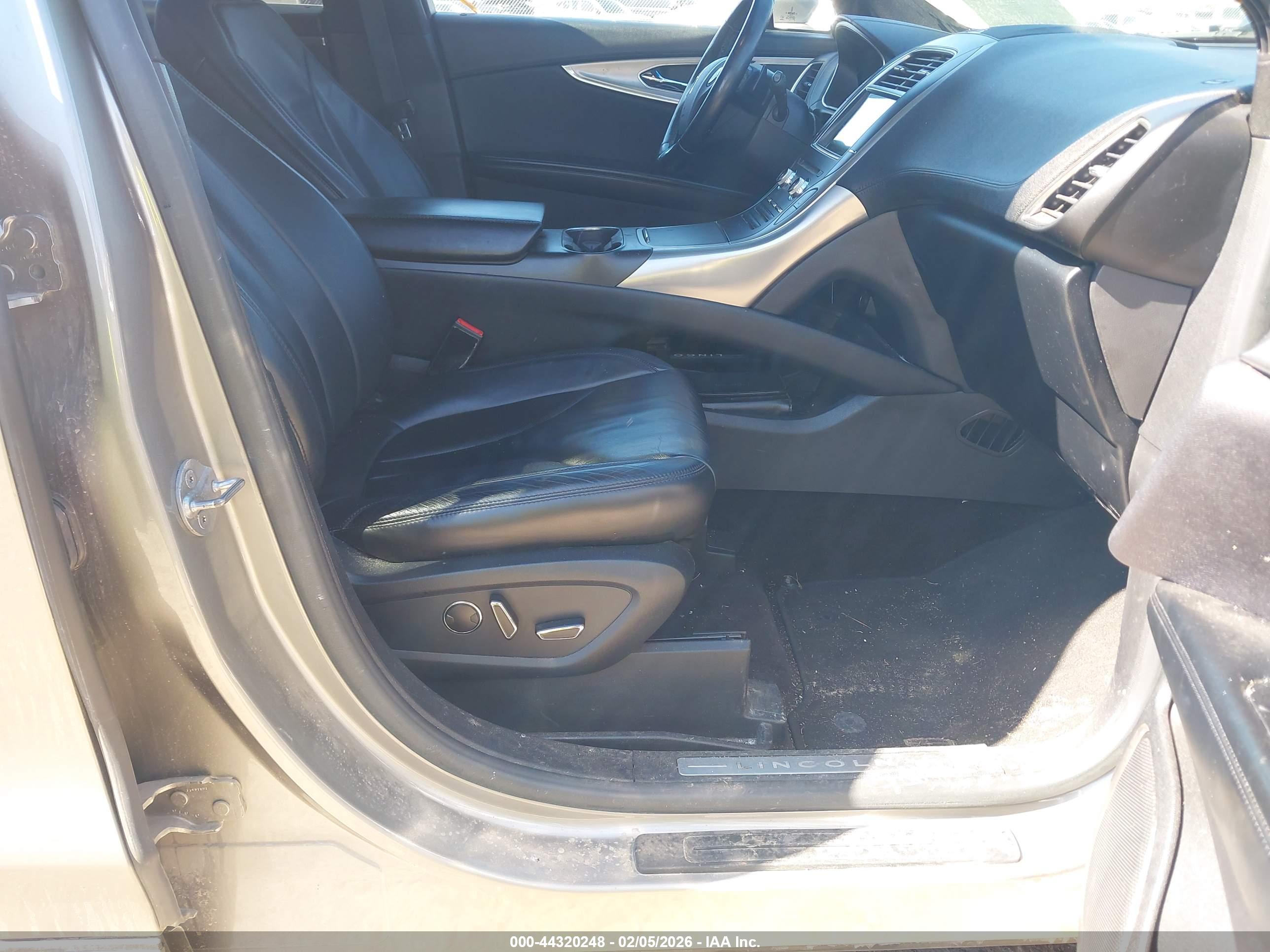 LINCOLN MKX image 5