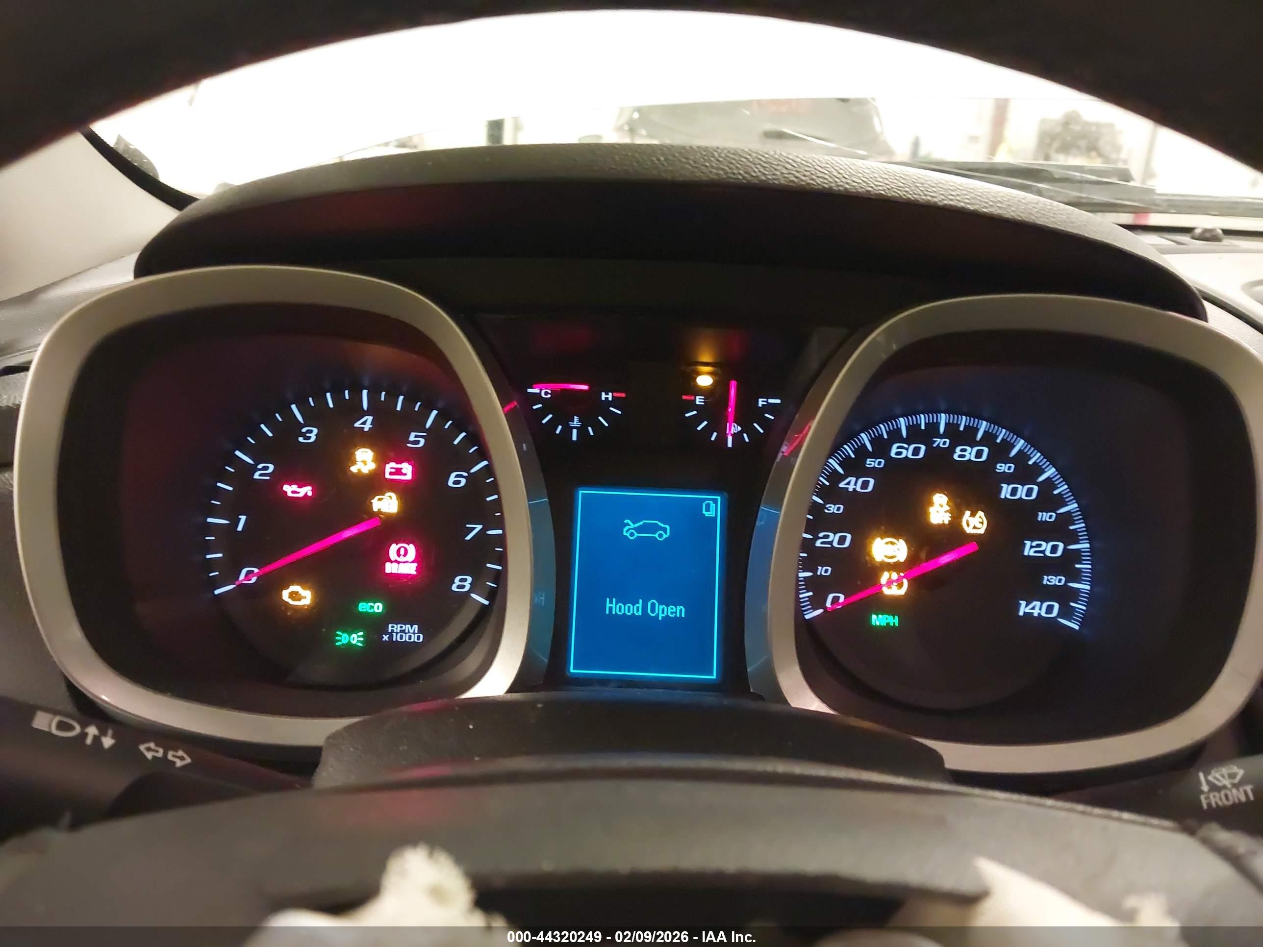 CHEVROLET EQUINOX image 7