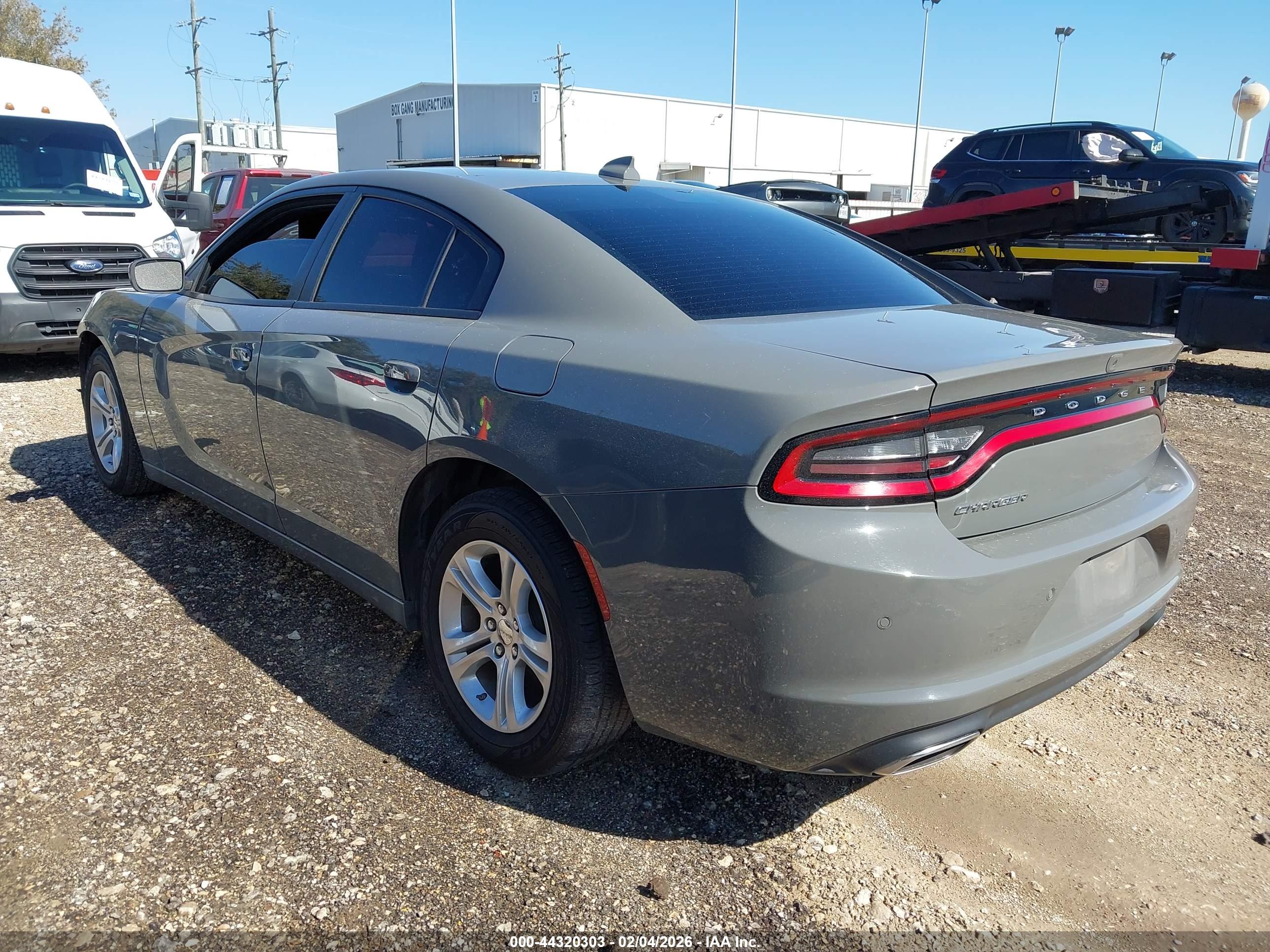 DODGE CHARGER image 3