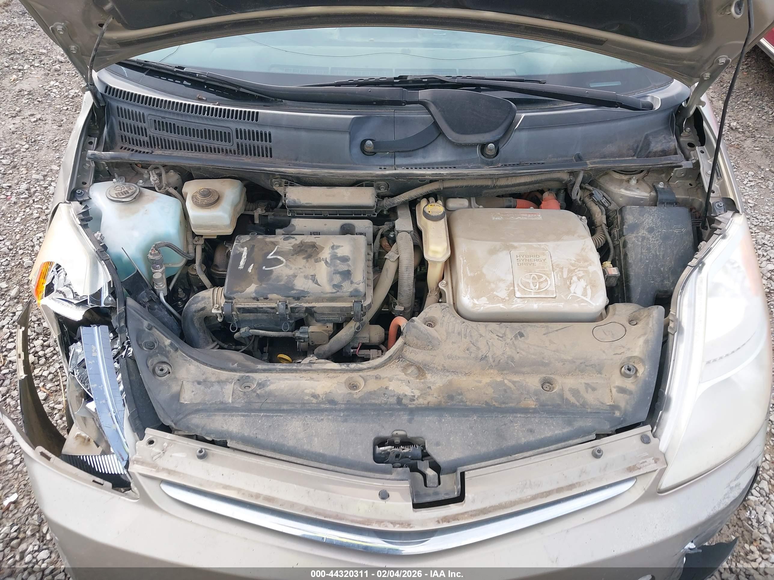 TOYOTA PRIUS image 10