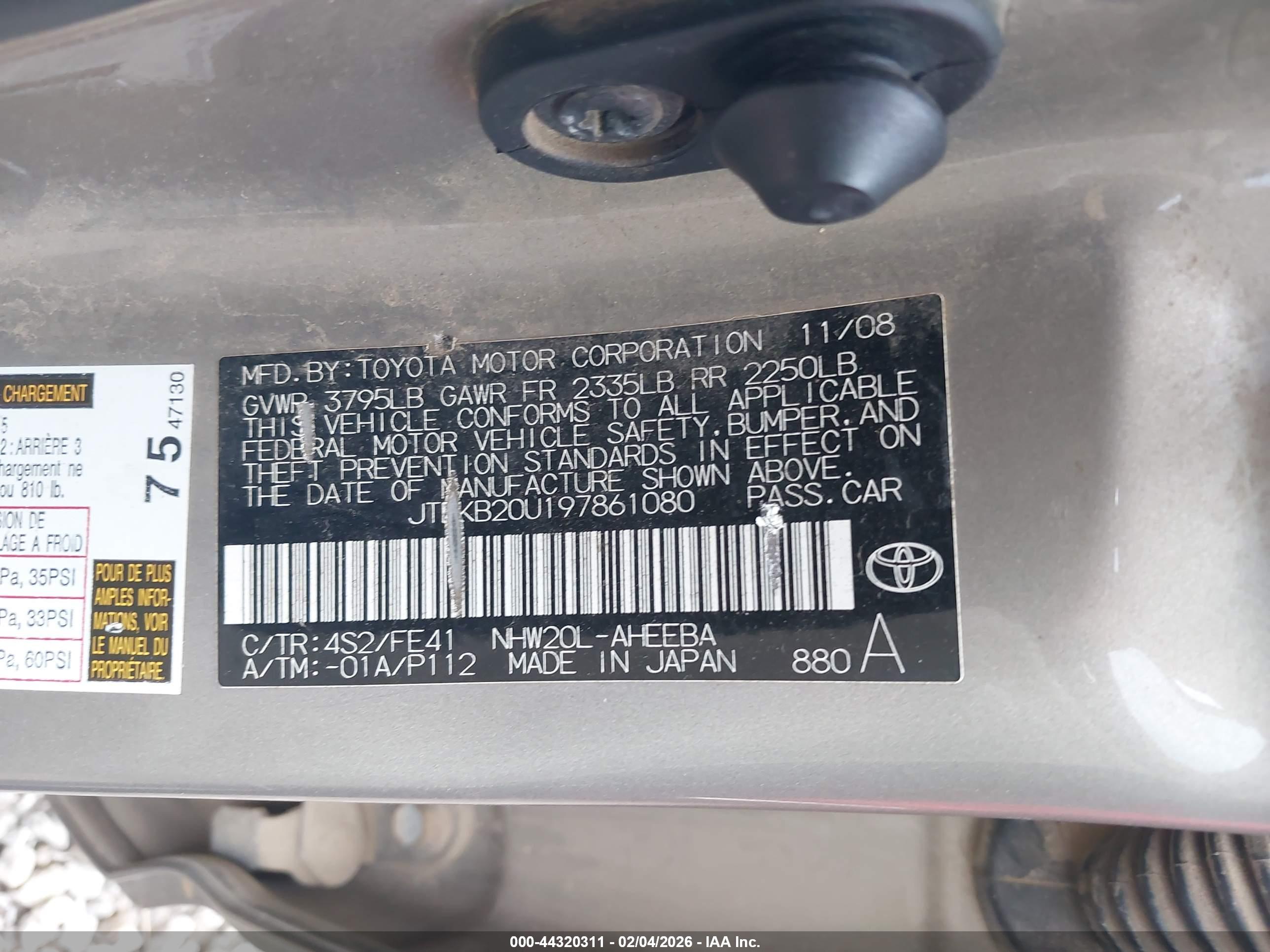 TOYOTA PRIUS image 9