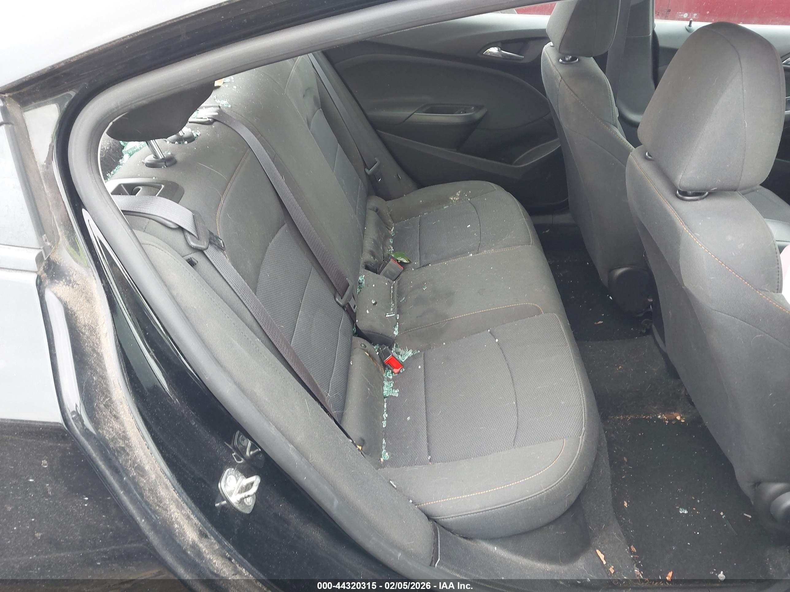 CHEVROLET CRUZE image 8