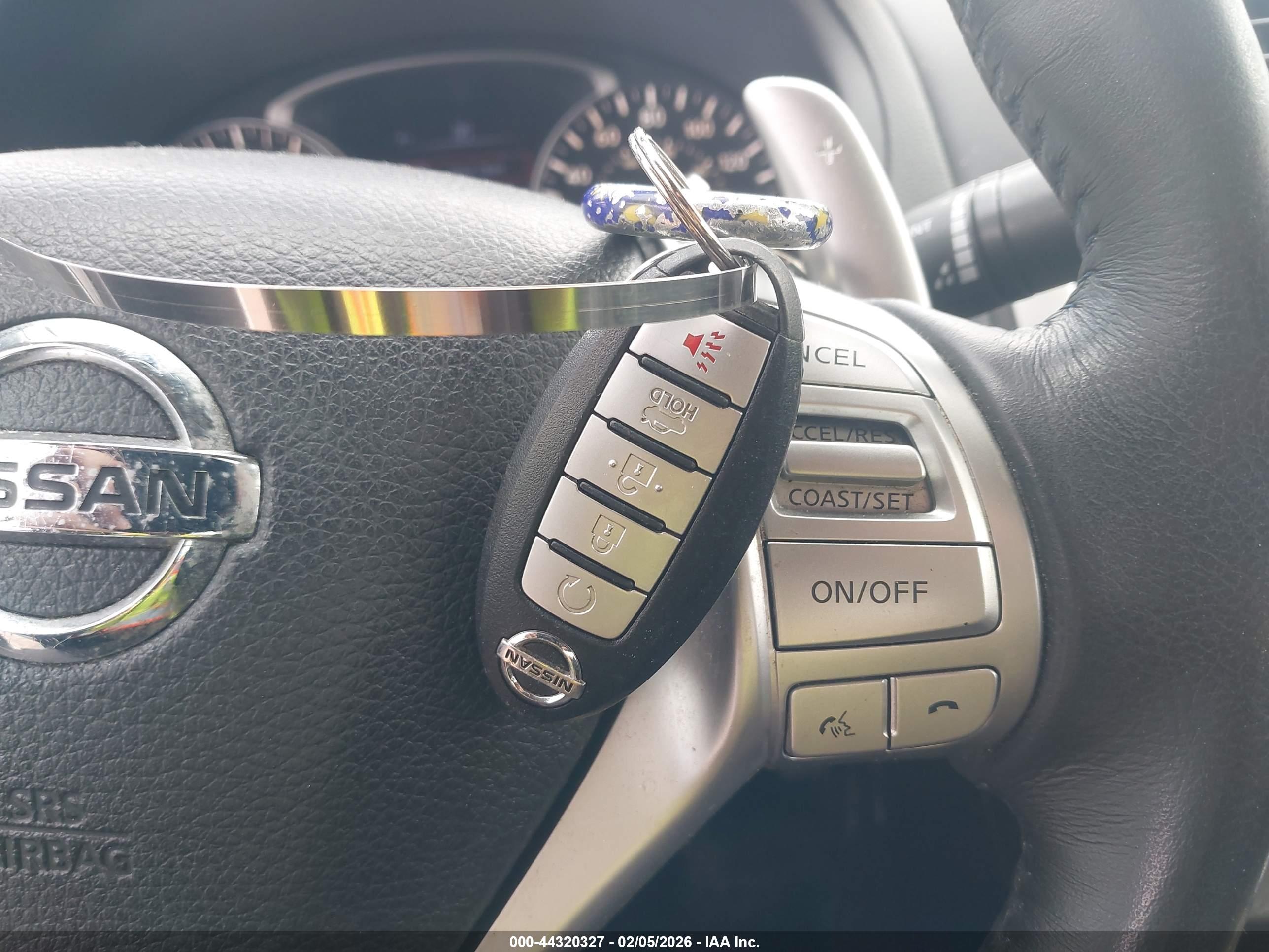 NISSAN ALTIMA image 11