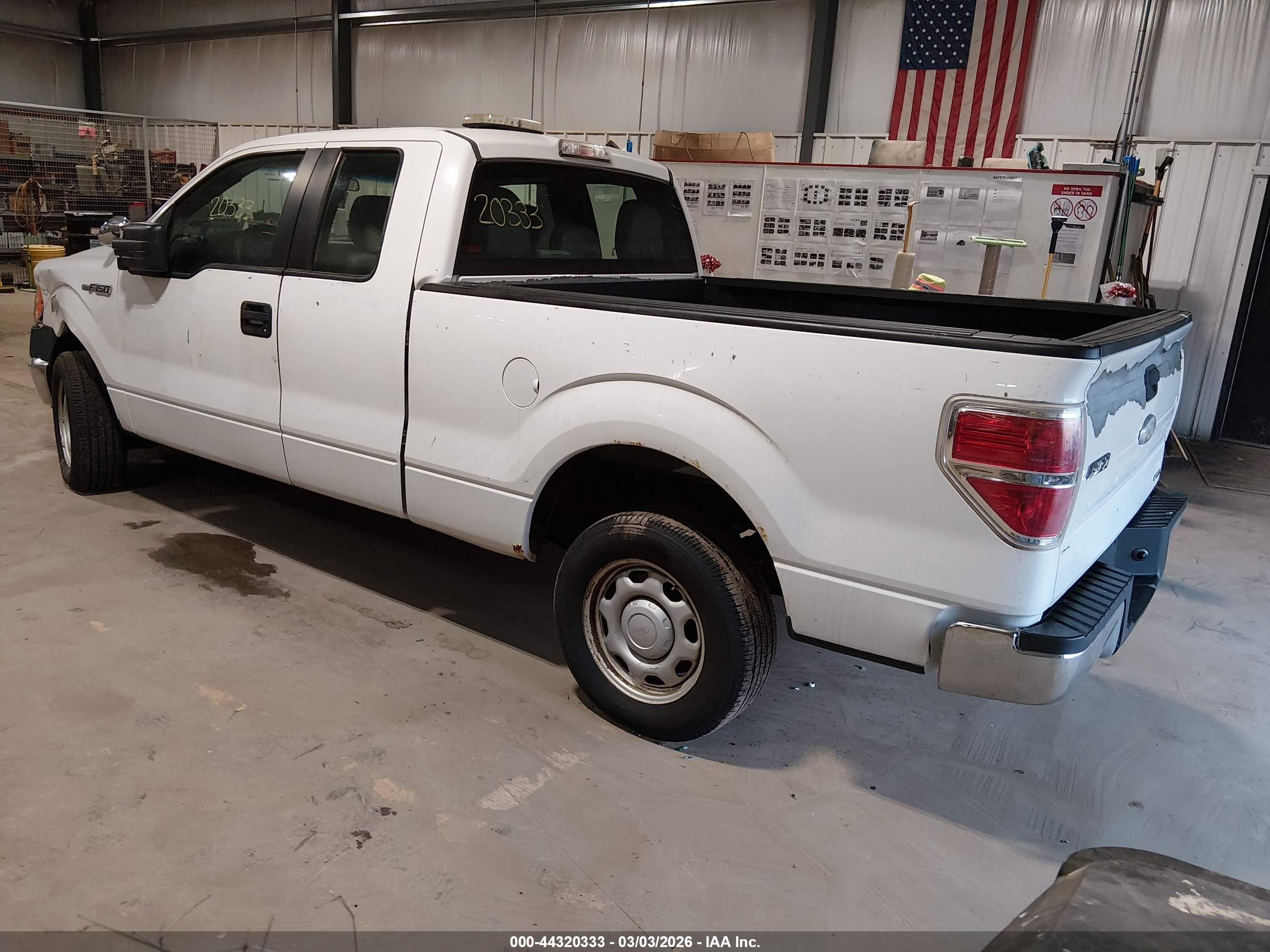 FORD F-150 image 3