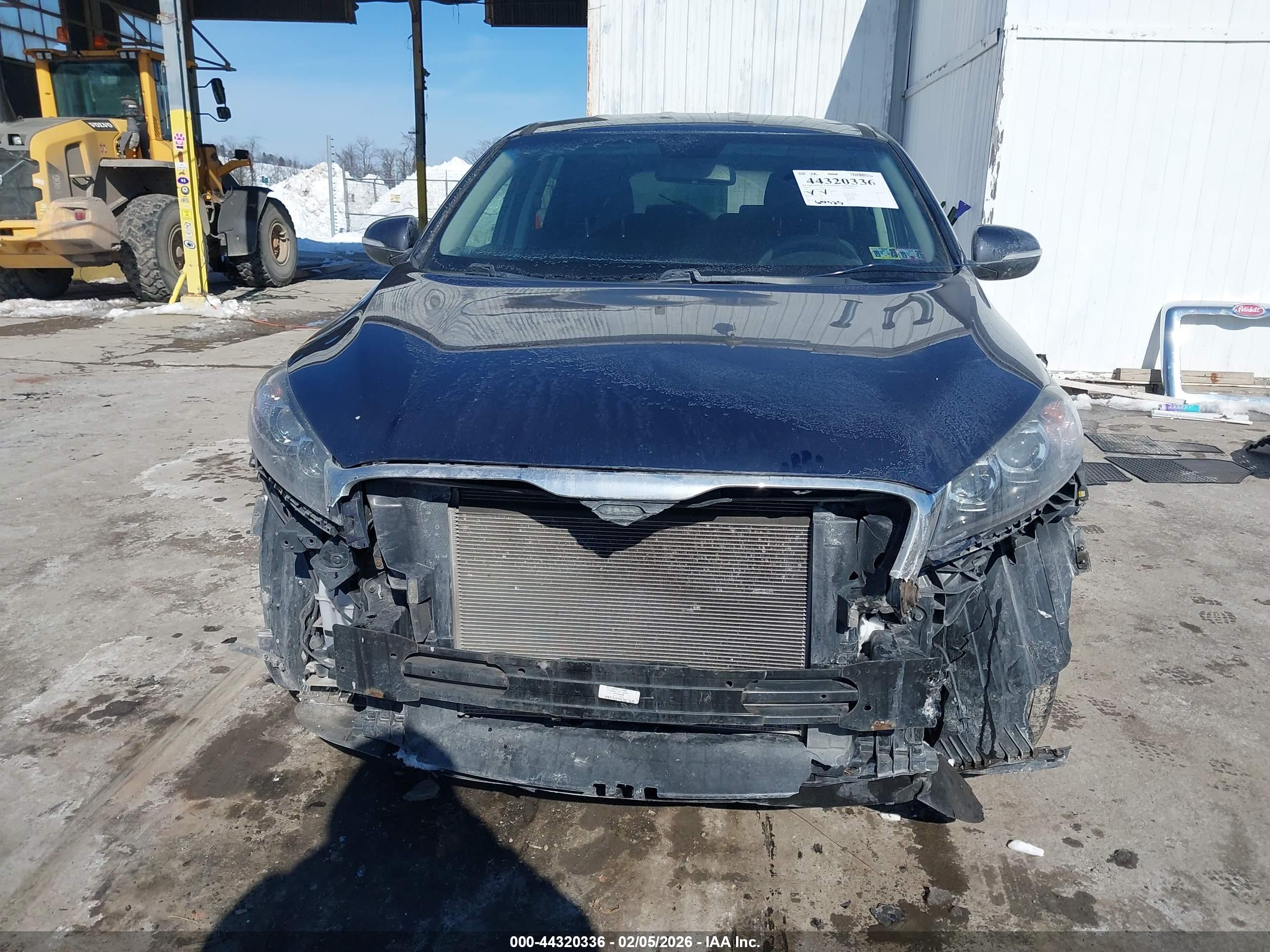 KIA SORENTO image 6