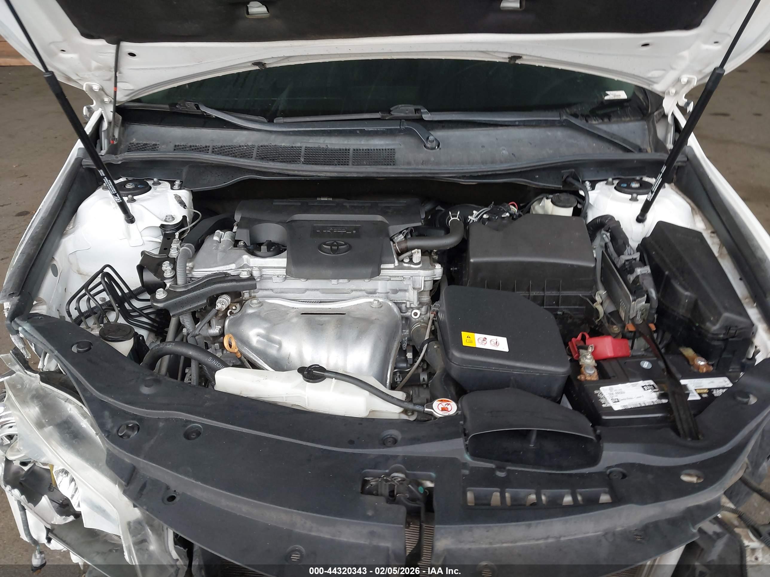 TOYOTA CAMRY image 10