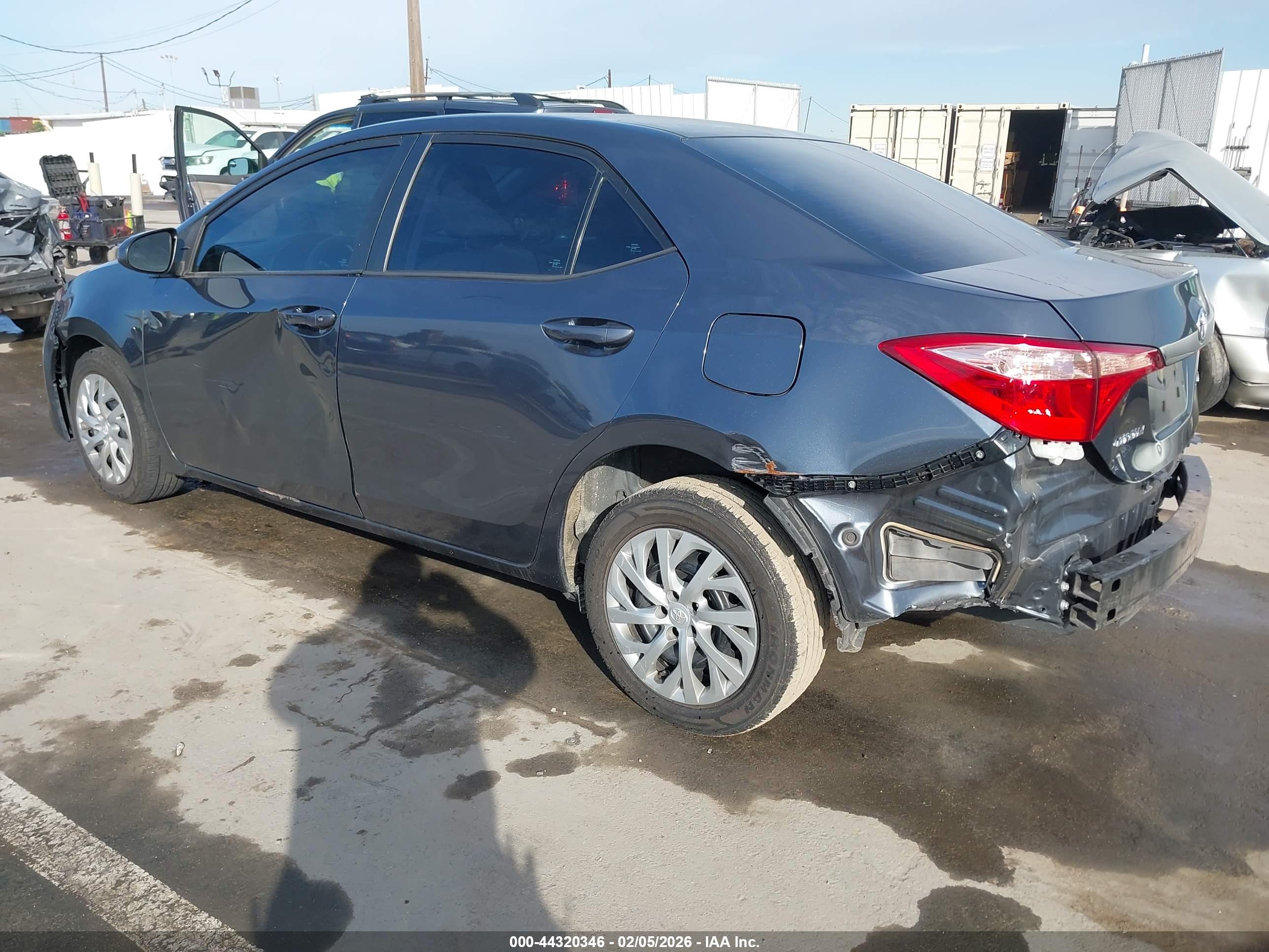 TOYOTA COROLLA image 3