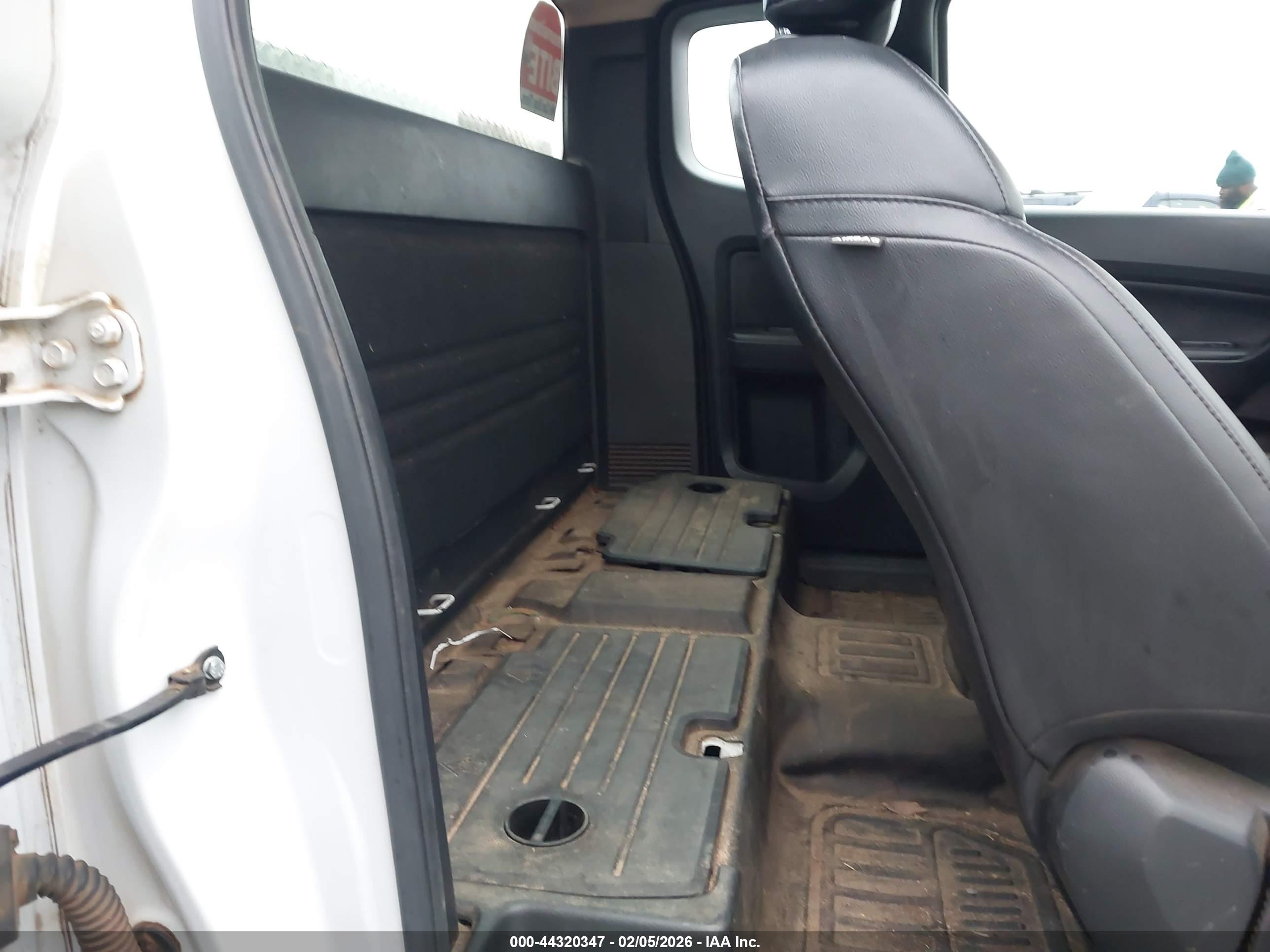 FORD RANGER image 8
