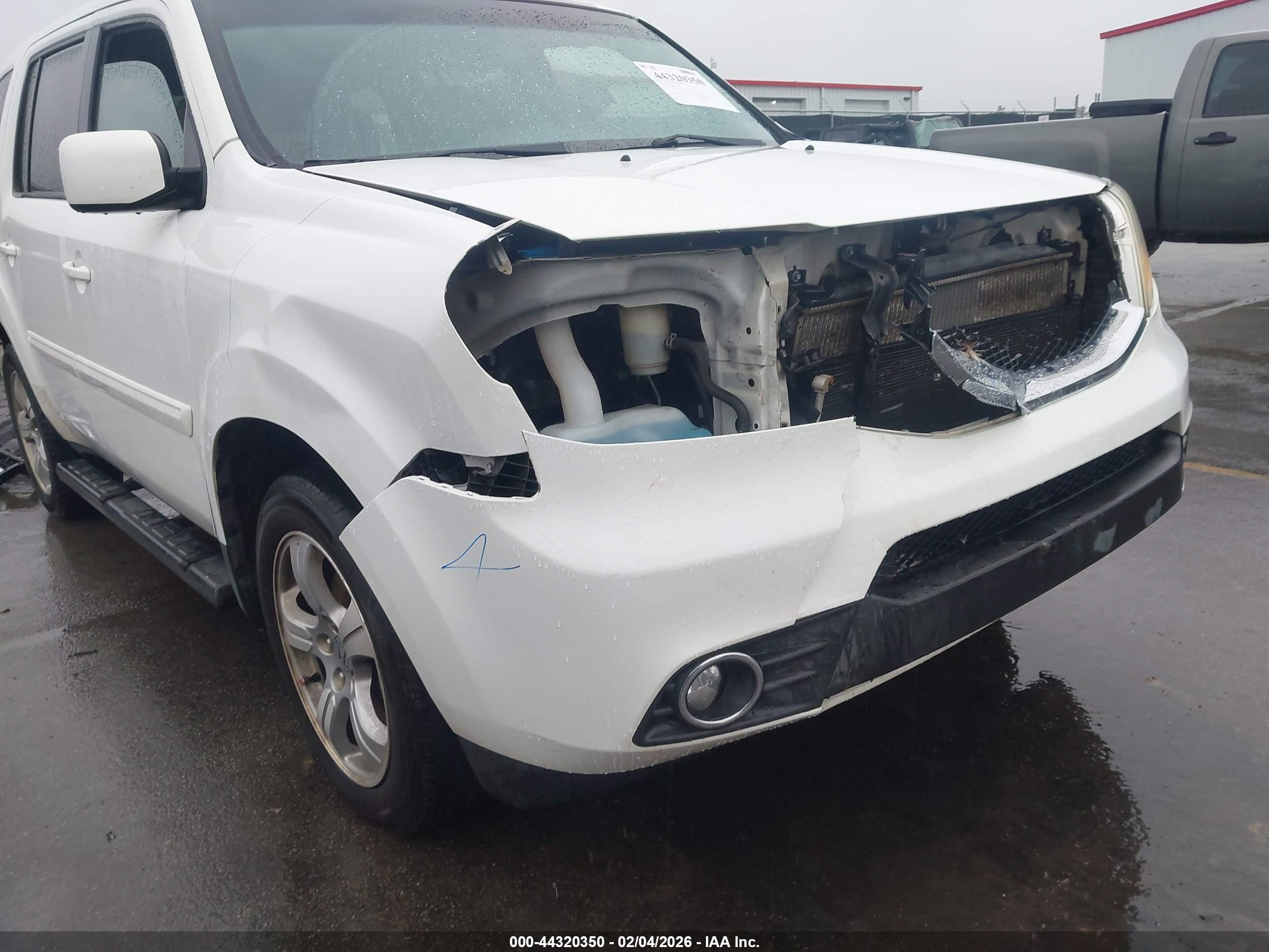 HONDA PILOT image 6