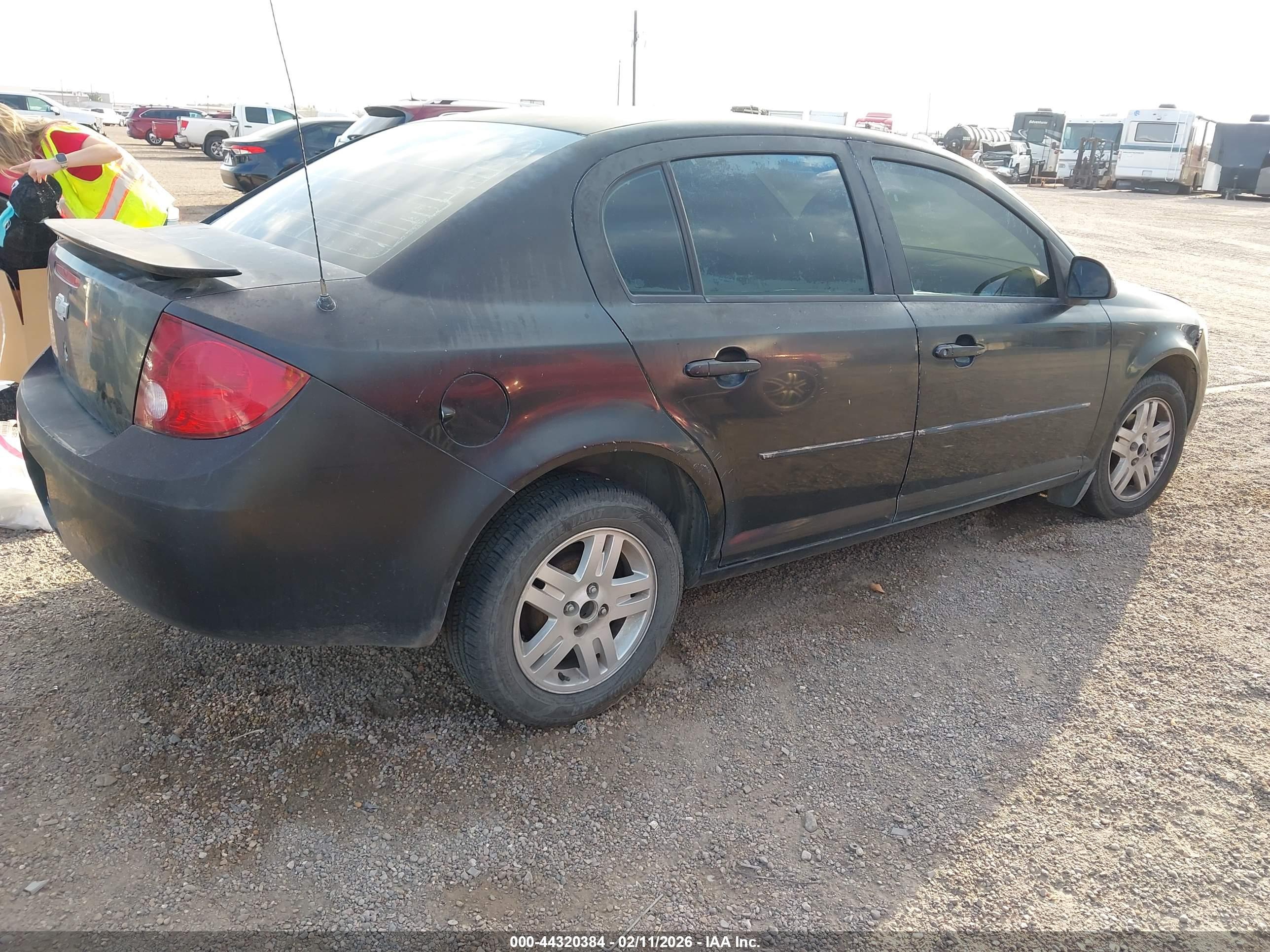 CHEVROLET COBALT image 4